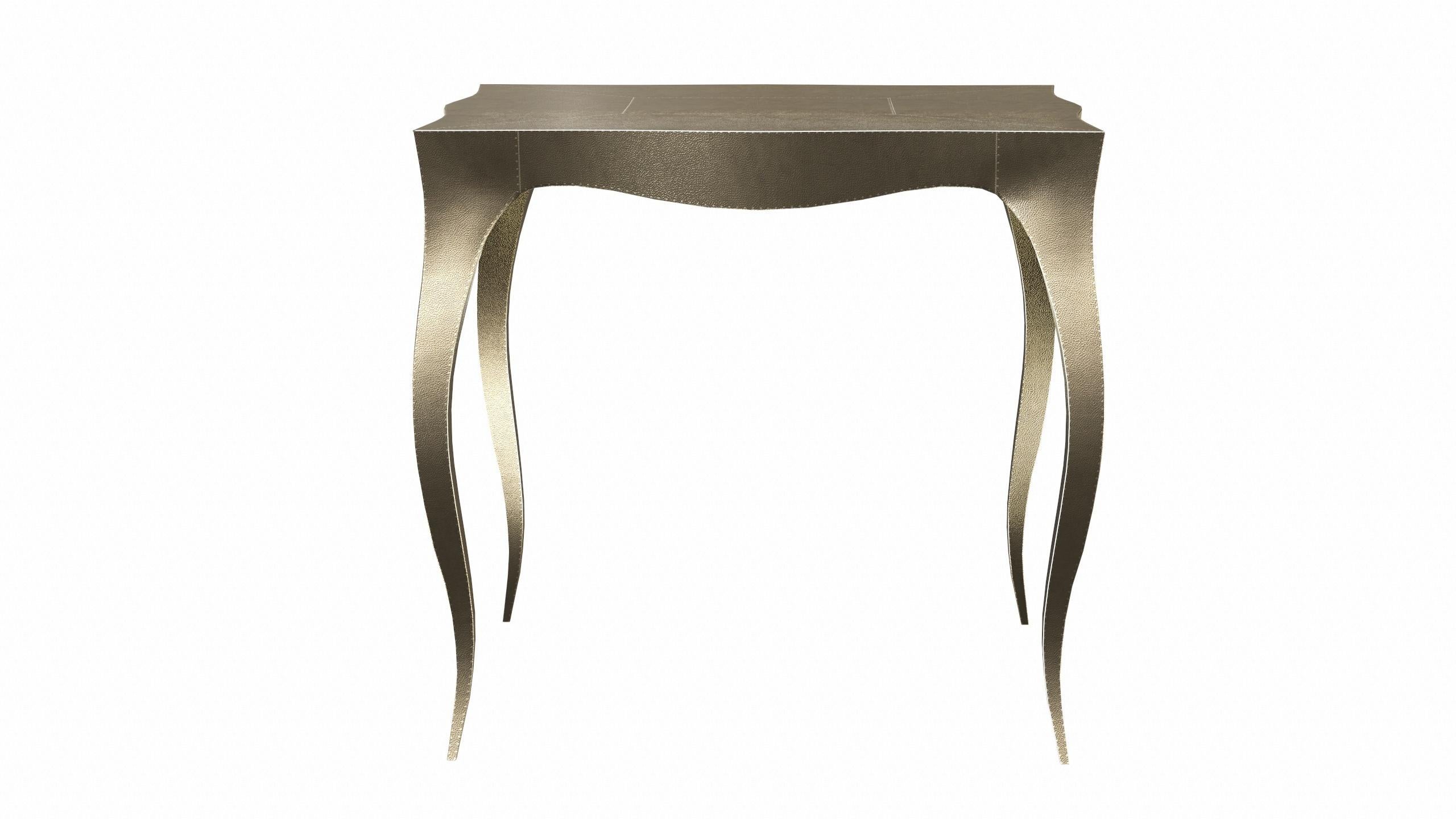 Tables industrielles et de travail Louise Art Deco en laiton finement martelé par Paul Mathieu en vente 1