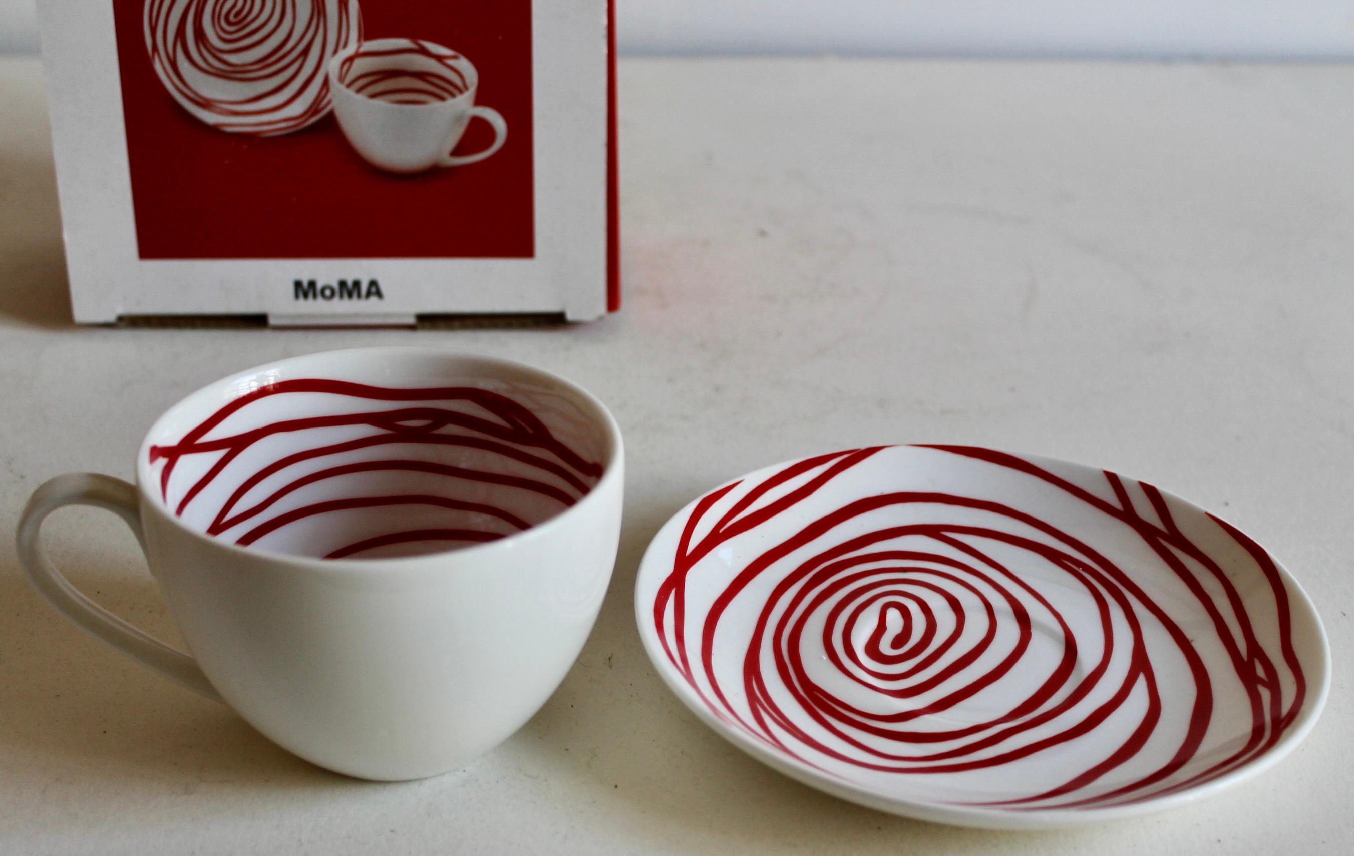 Moderne Tasse et soucoupe Louise Bourgeois pour MOMA en vente