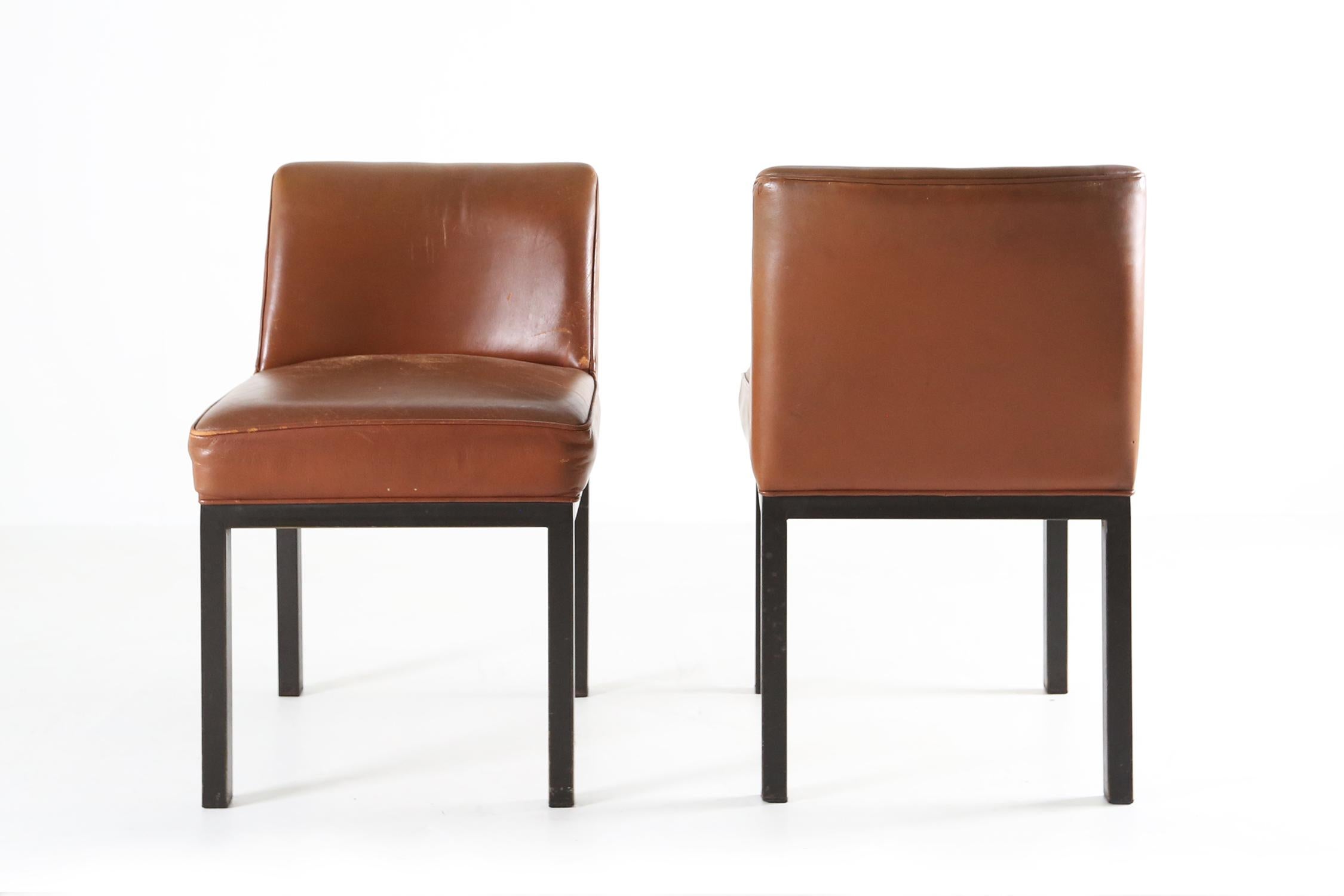 Two chairs by Belgian most important designer Jules Wabbes Ca. 1965.
These rare chairs have a black metal base and a brown leather seat.
Made by Jules Wabbes his own company Le Mobilier Universel.