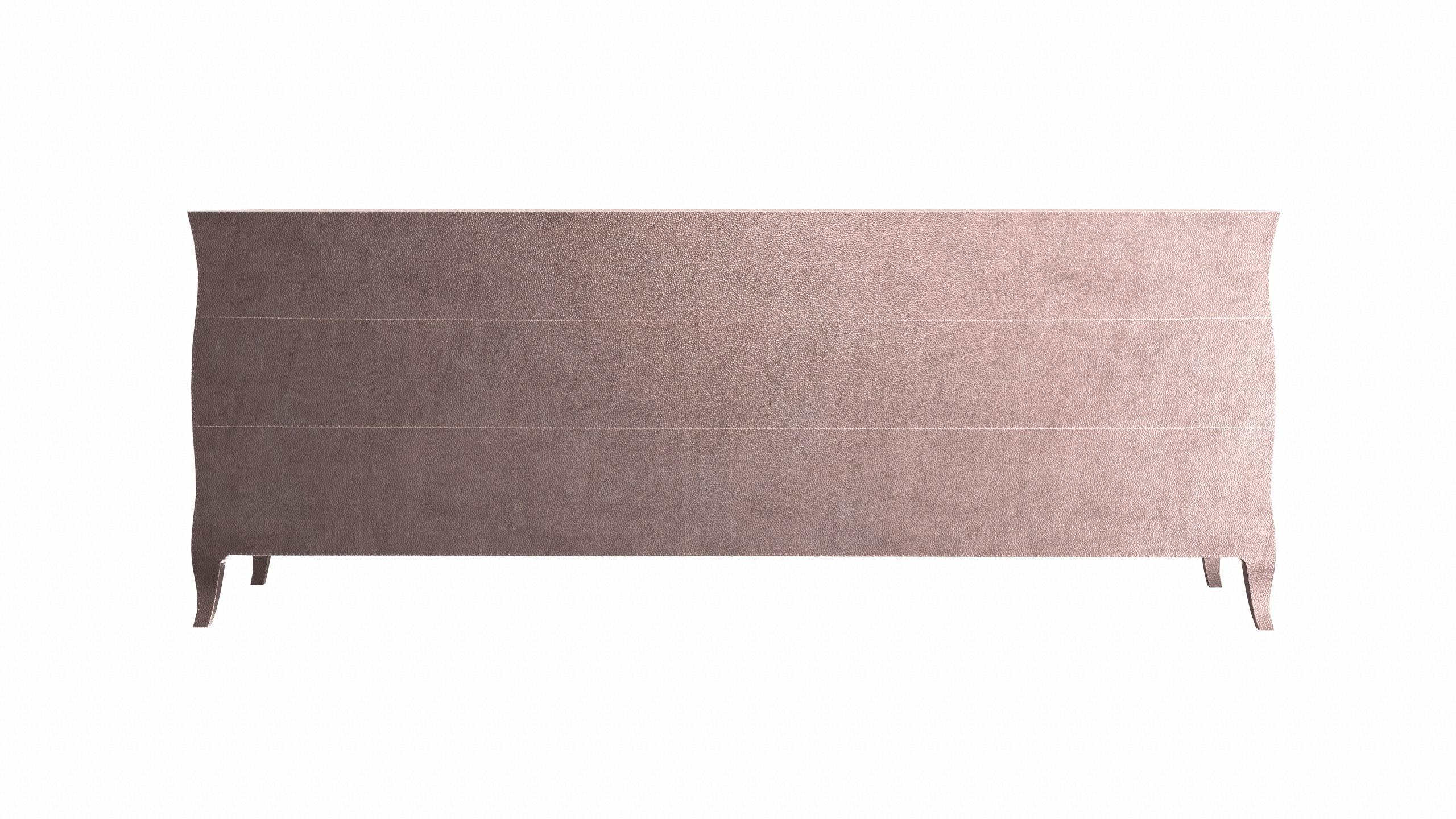 Louise Credenza Art Deco Schränke in Mid. Gehämmertes Kupfer von Paul Mathieu im Angebot 1