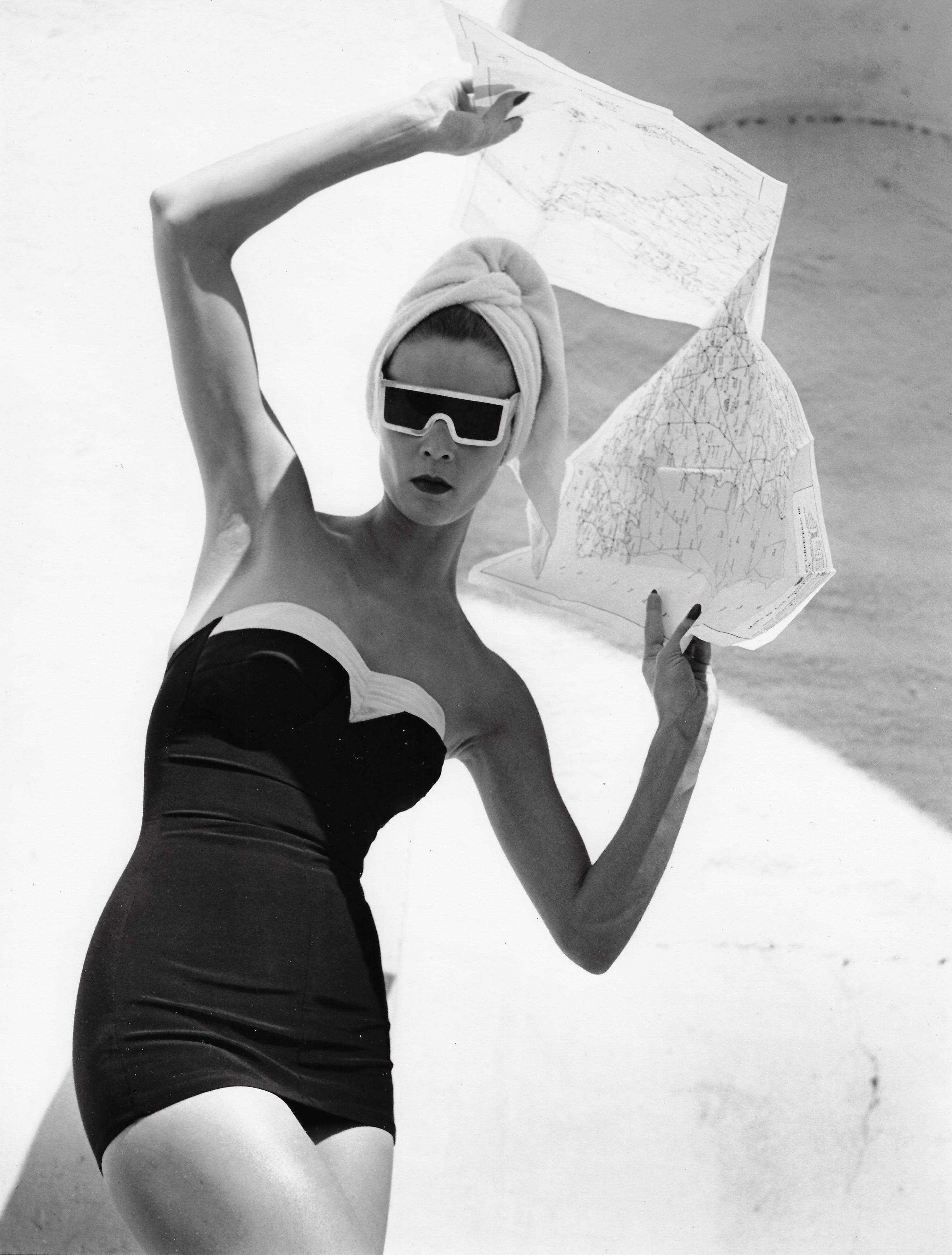 Louise Dahl-Wolfe Portrait Photograph – Jean Patchett, Granada, Spanien, 1953