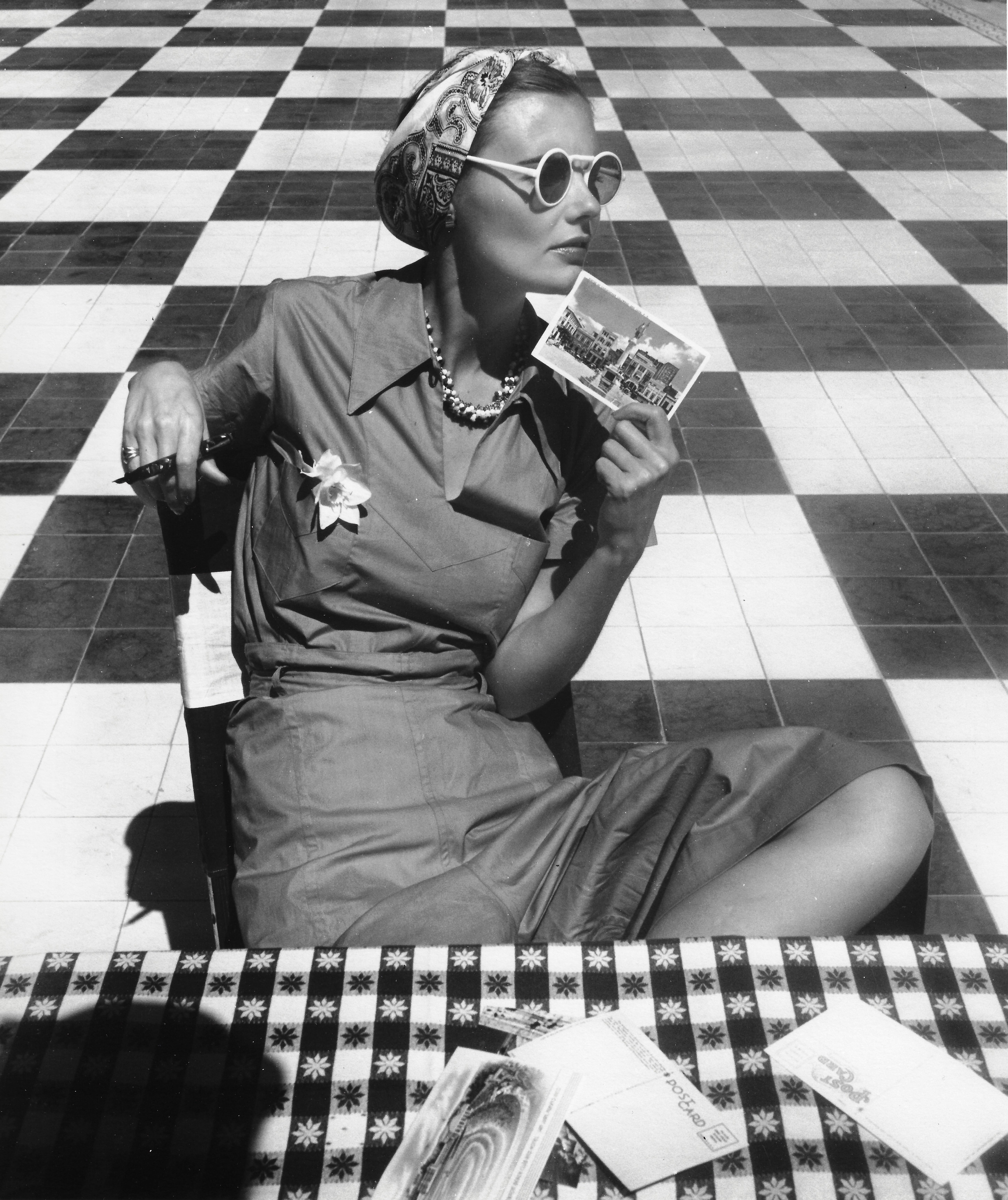 Mary Sykes with Postcards, Puerto Rico - Photograph by Louise Dahl-Wolfe