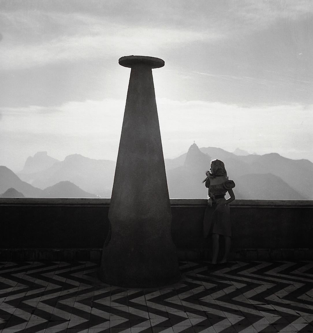 Louise Dahl-Wolfe Black and White Photograph – Rio de Janeiro, Brasilien