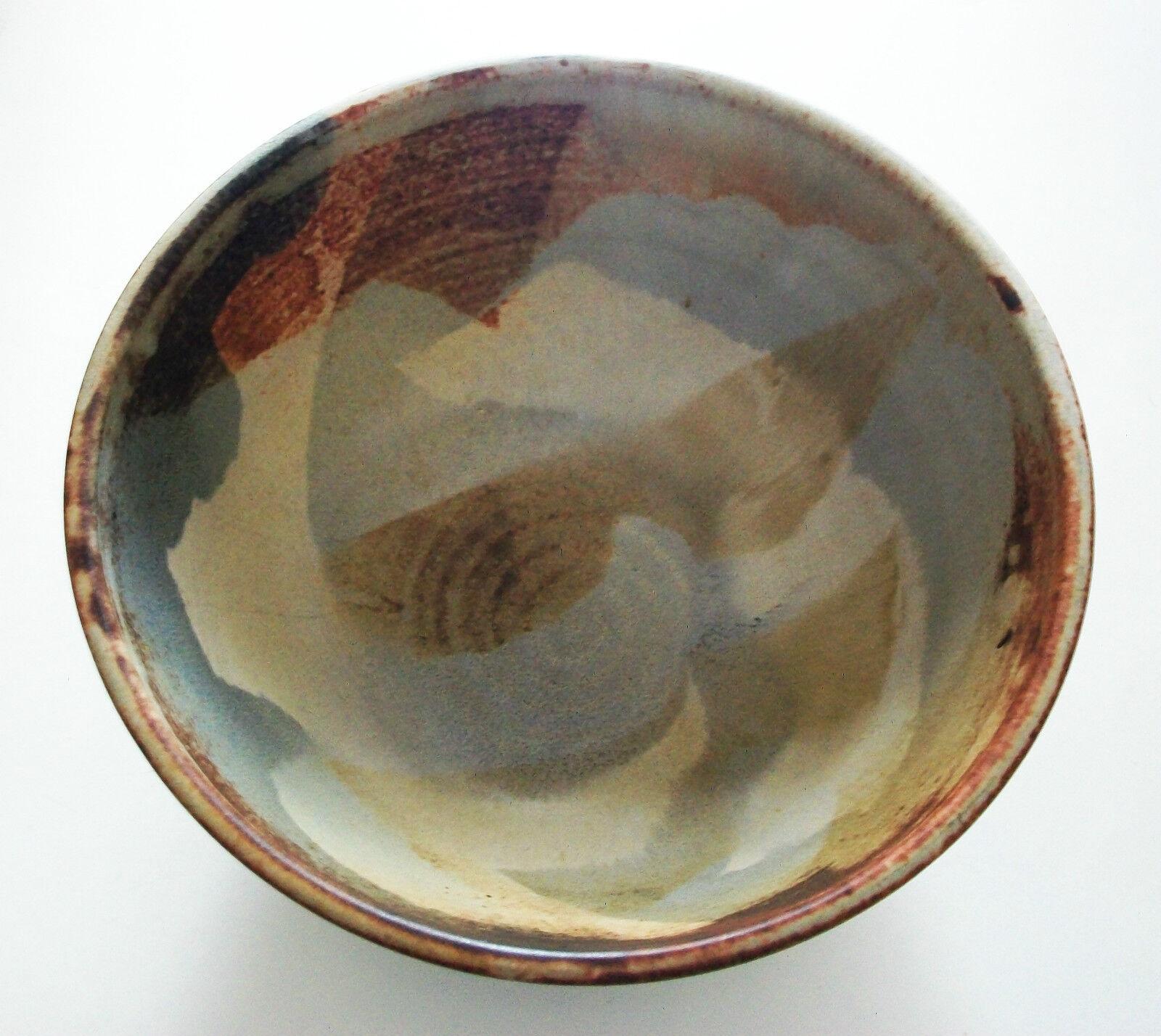 Canadian Louise Macnab, Large Studio Pottery Bowl, Splash Decorated, Canada, 20th C For Sale