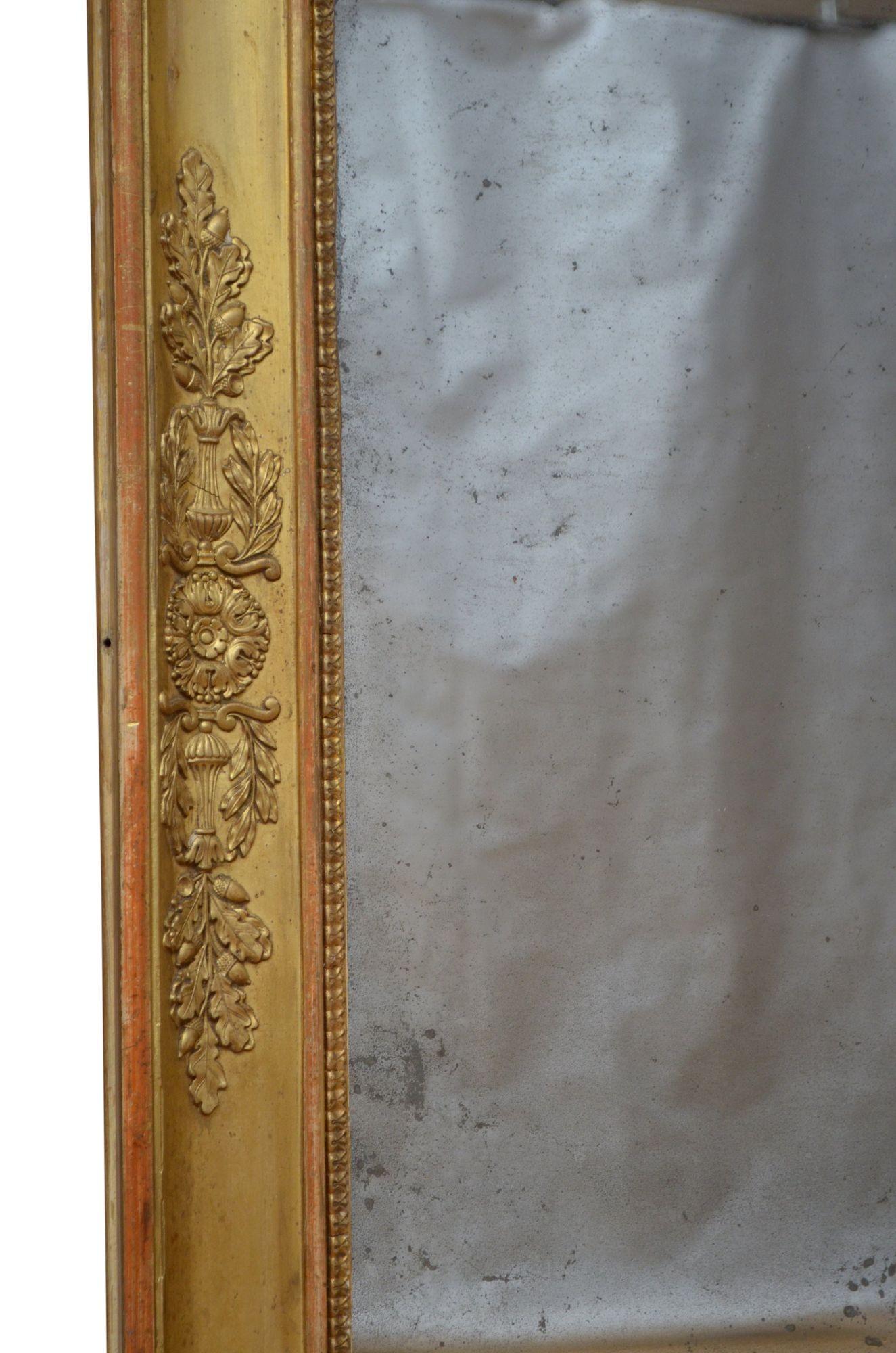 Louise Philippe 19th Century Giltwood Wall Mirror In Good Condition For Sale In High Peak, GB