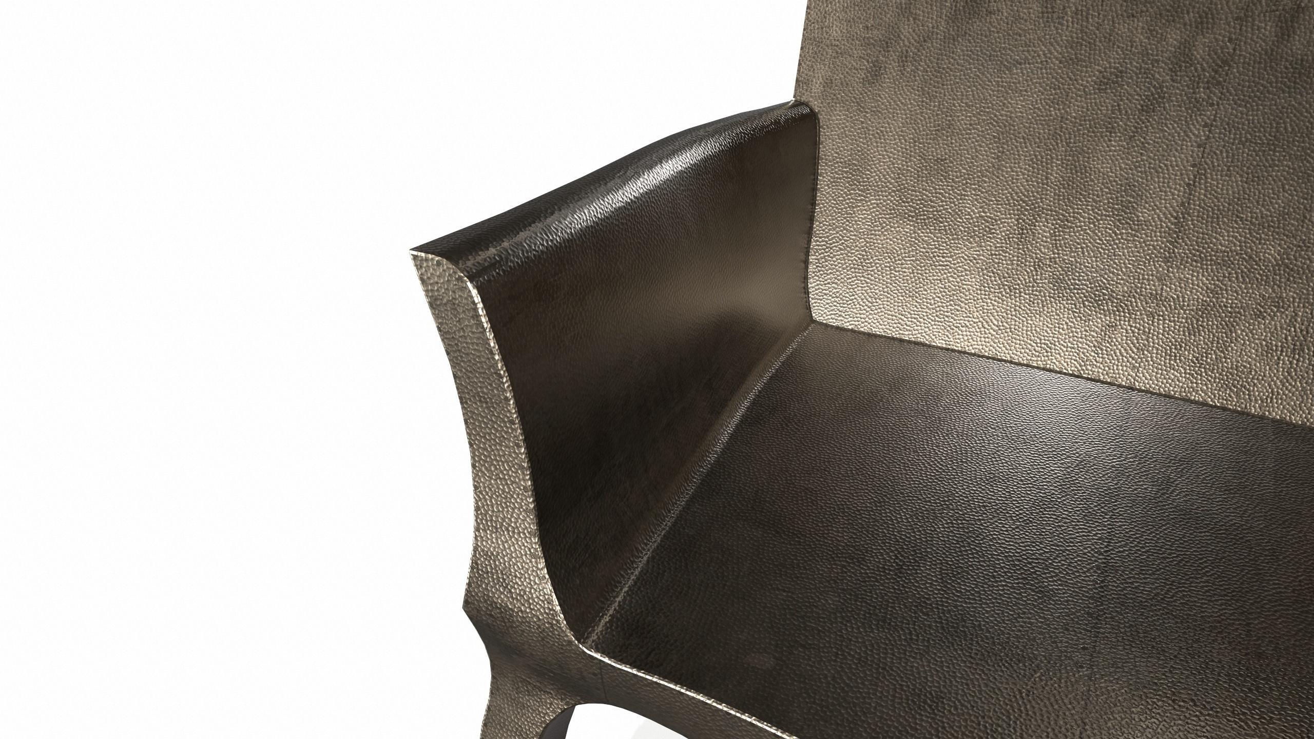 Sillón Louise Sillones Art Decó en Mid. Bronce antiguo martillado de Paul Mathieu Otro en venta