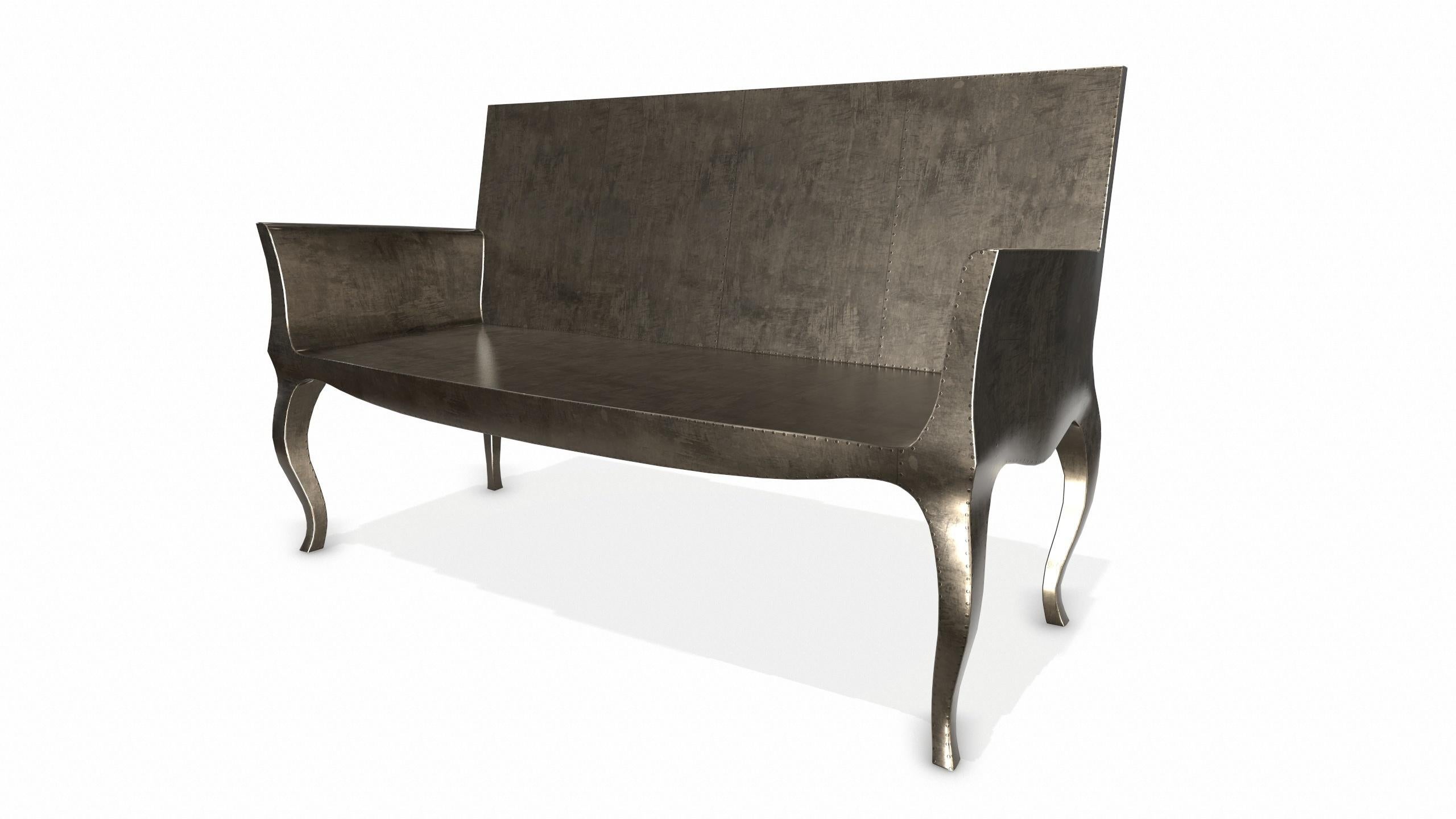 Louise Settee Art Deco-Settees aus glatter antiker Bronze von Paul Mathieu (amerikanisch) im Angebot