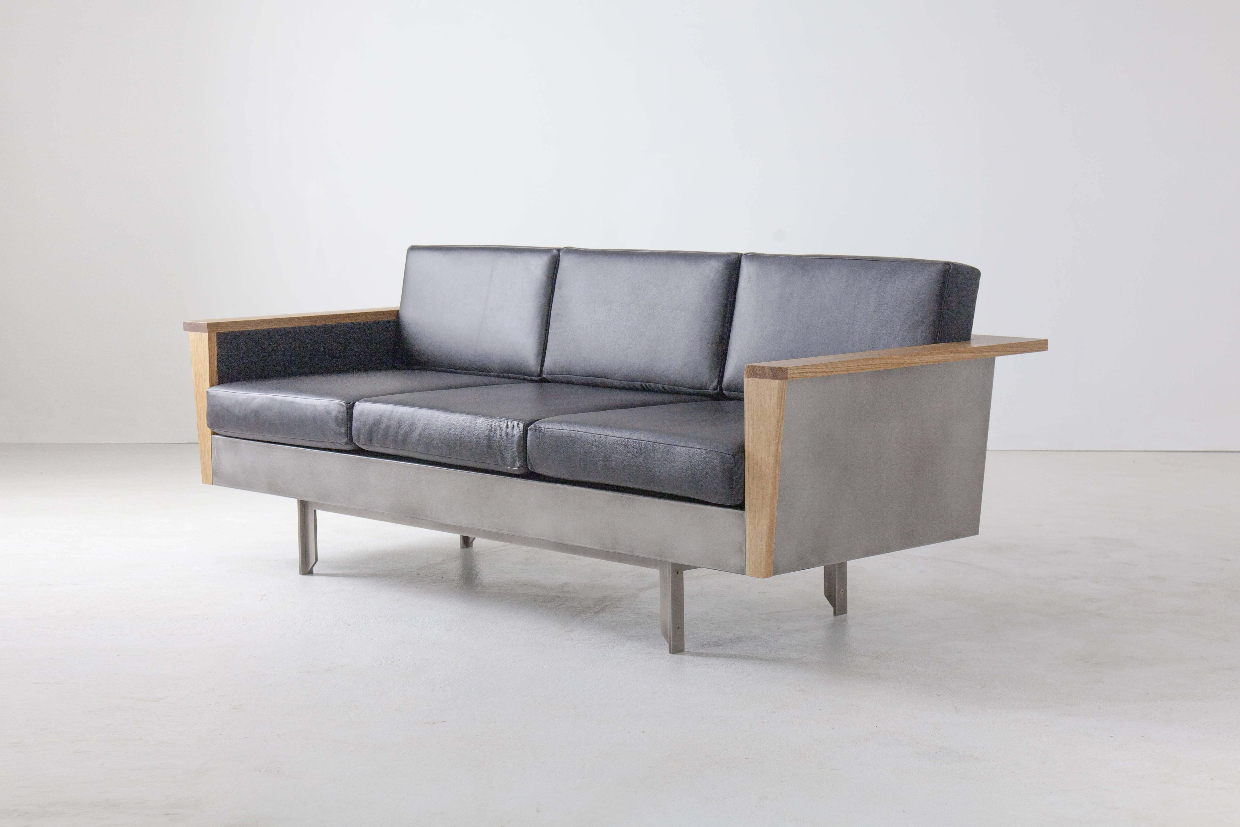 Louise Sofa, Wool, American Hardwood and Steel In New Condition For Sale In Brooklyn, NY