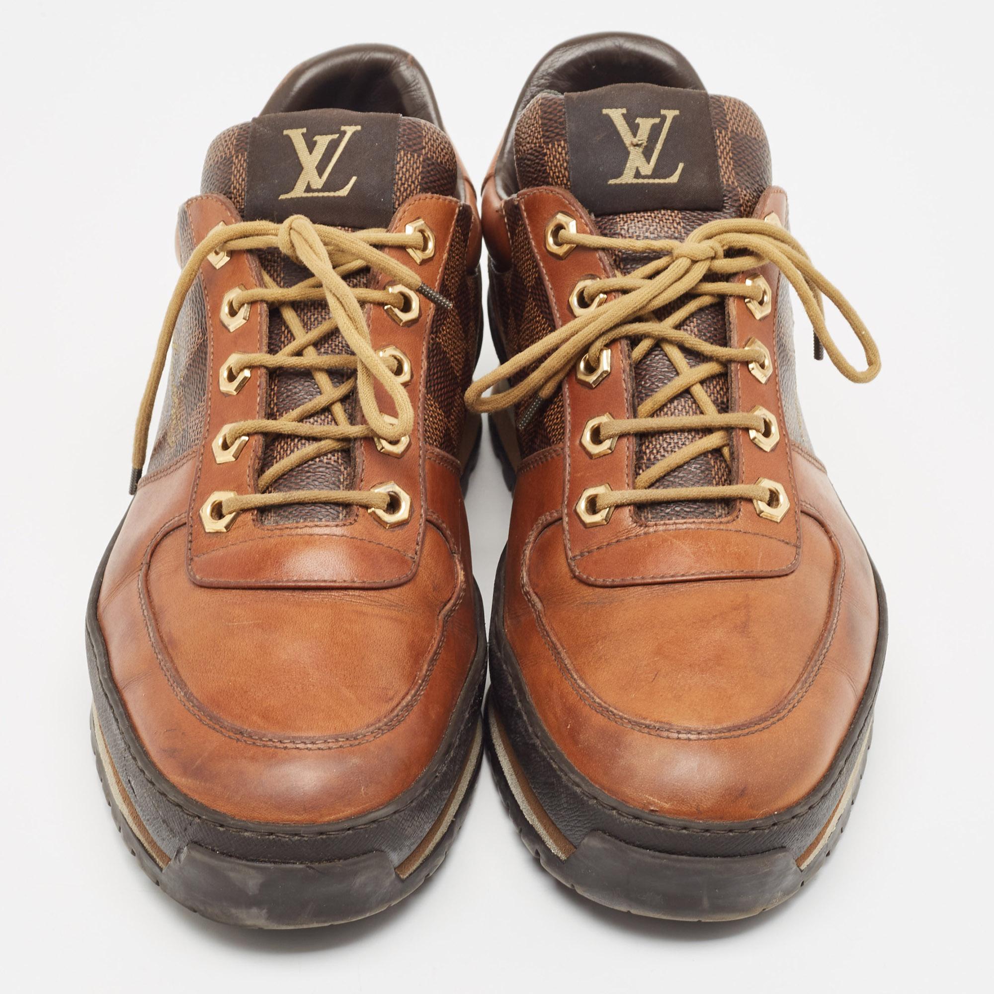 Men's Louise Vuitton Brown Monogram Canvas and Leather Low Top Sneakers Size 41 For Sale