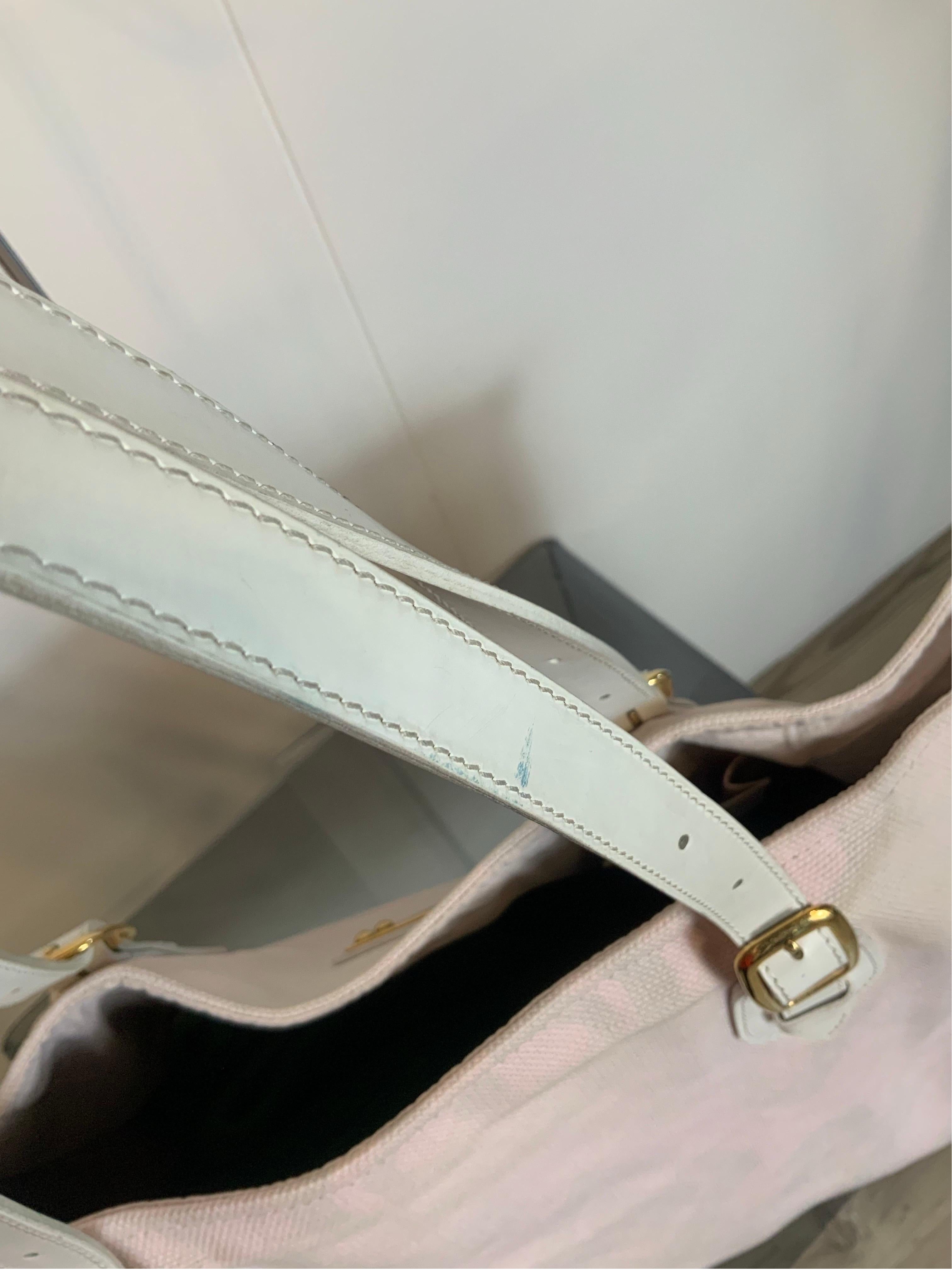 Louise Vuitton Cruise line Tahitienne pink Shoulder Bag For Sale 5