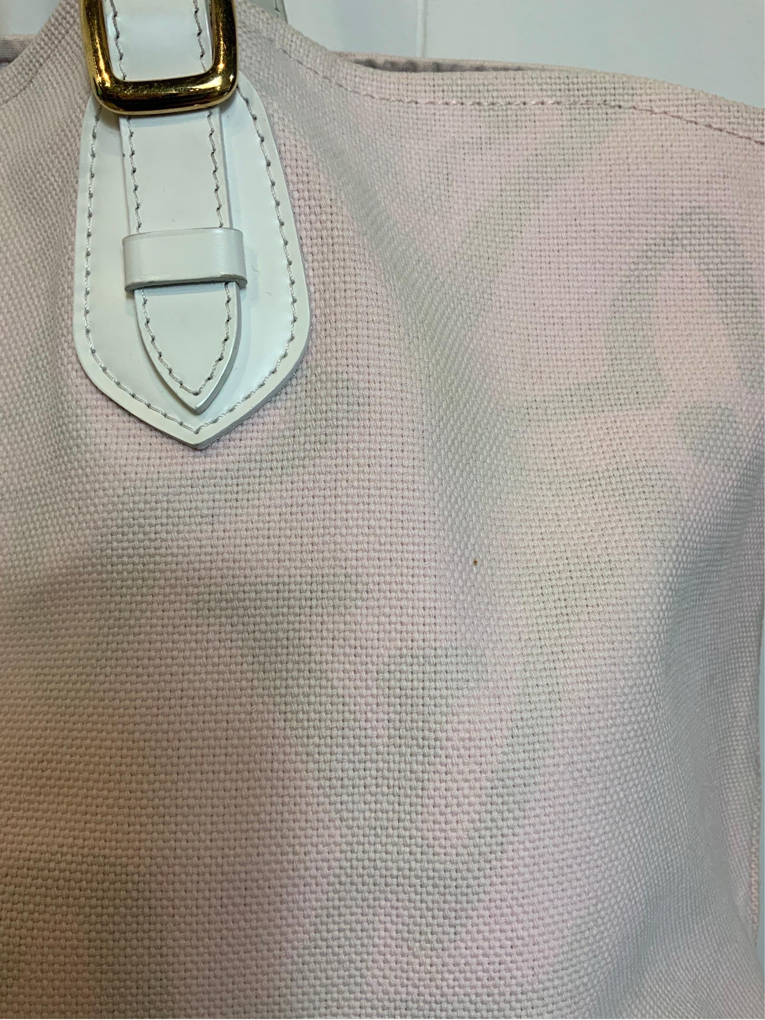 Louise Vuitton Cruise line Tahitienne pink Shoulder Bag In Good Condition For Sale In Carnate, IT