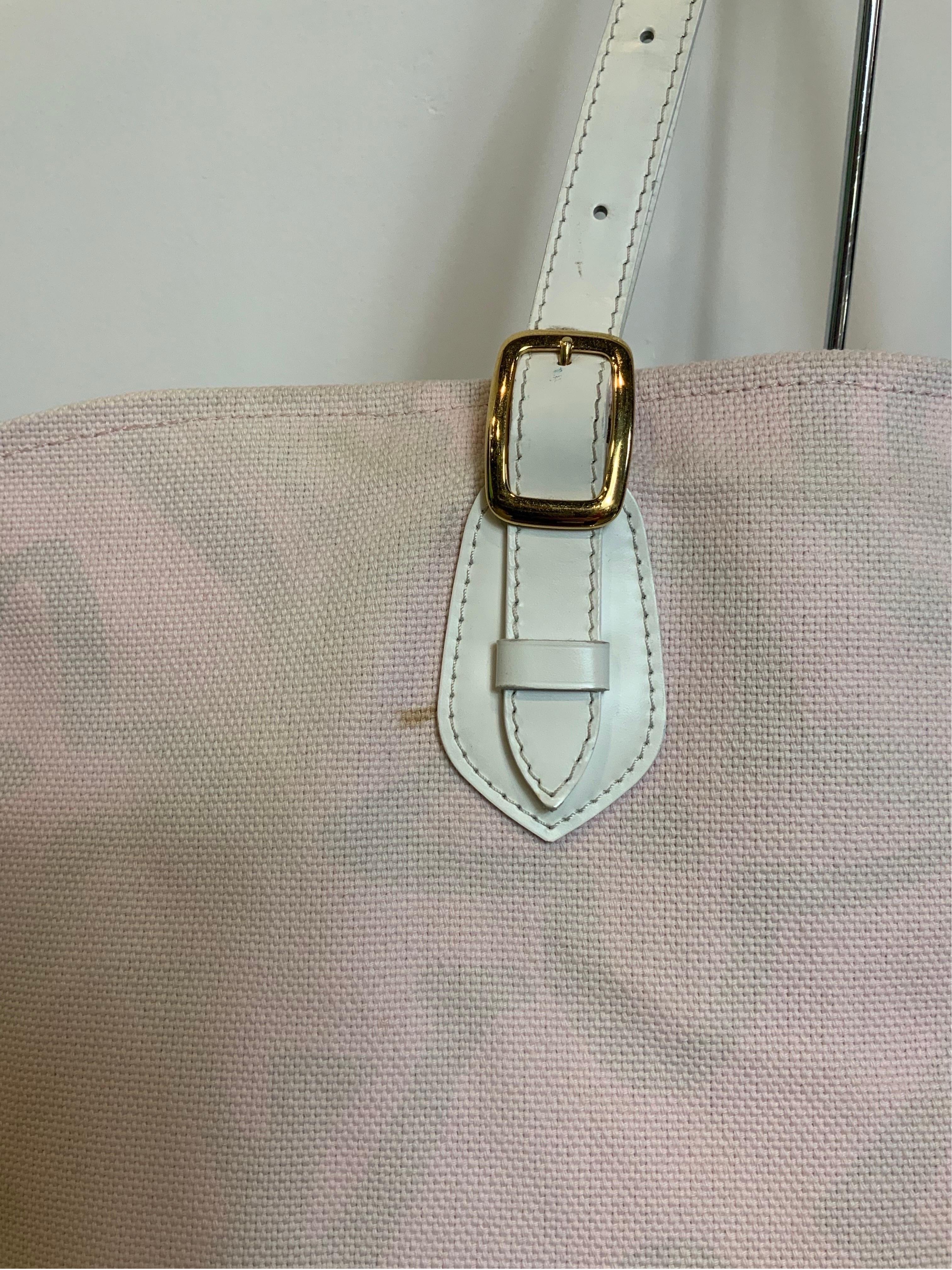 Louise Vuitton Cruise line Tahitienne pink Shoulder Bag For Sale 2