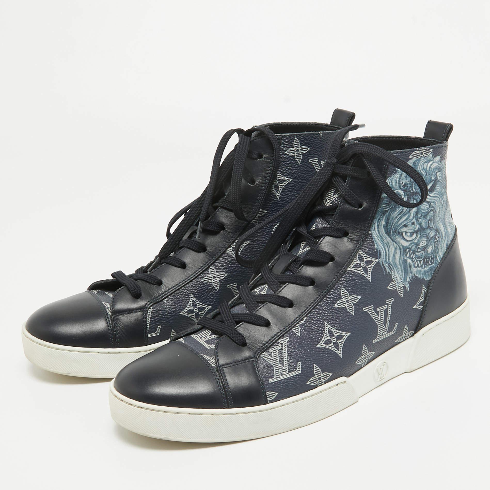 Louise Vuitton Navy Blue Canvas and Leather Match Up Cloth Trainer High Top  For Sale 4