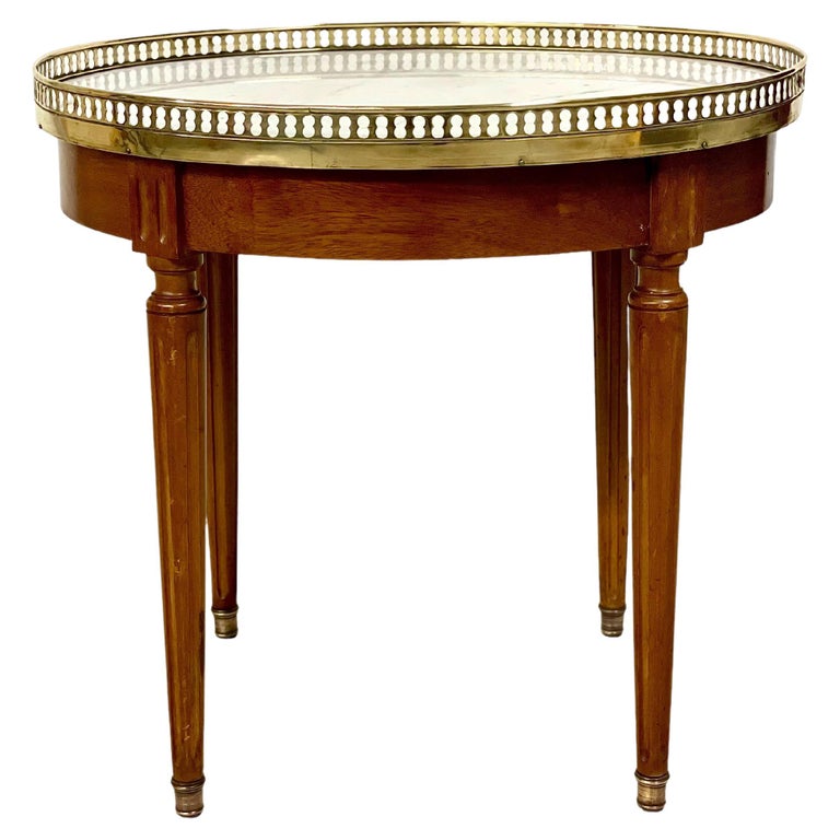 Louisxvistyle OvalShaped Side Table with Marble Top For Sale at 1stDibs