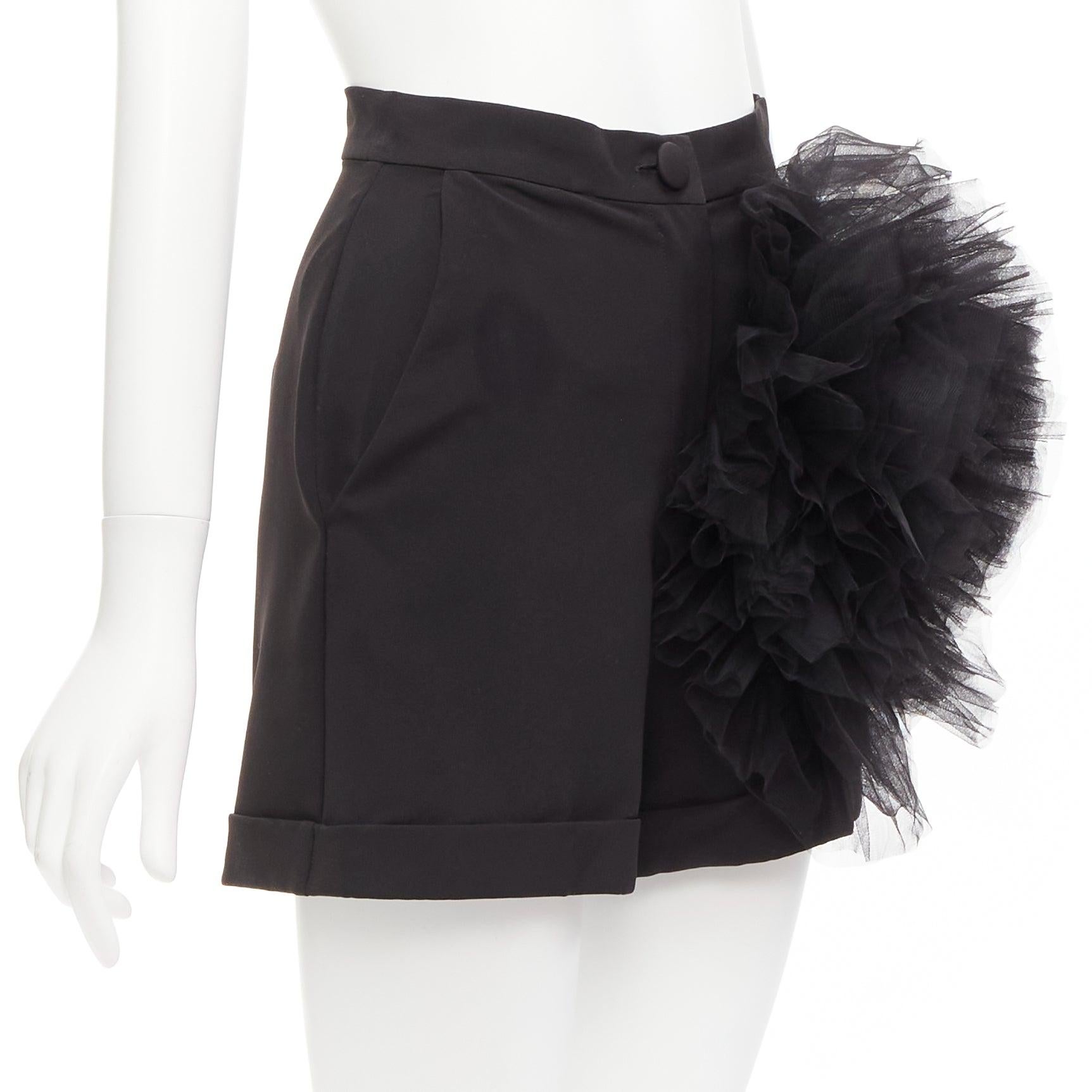 LOULOU STUDIO black oversized tulle flower high waisted cuffed shorts XS In Excellent Condition For Sale In Hong Kong, NT