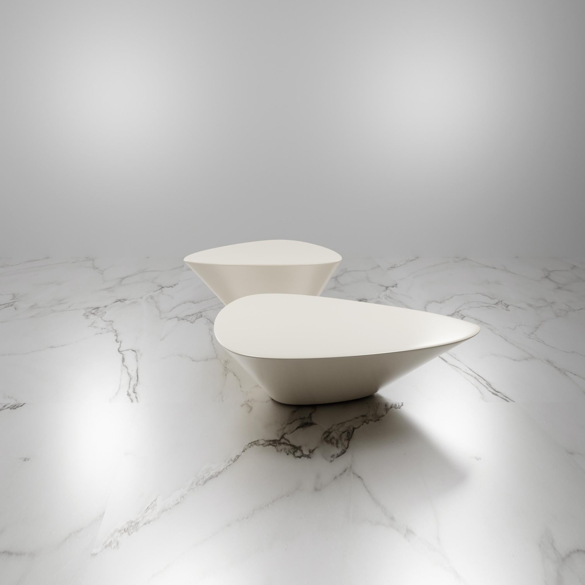 Lounge 22, 21st Century Organic Modern Cast Smoothed Limestone Table Set In New Condition For Sale In Paris, FR