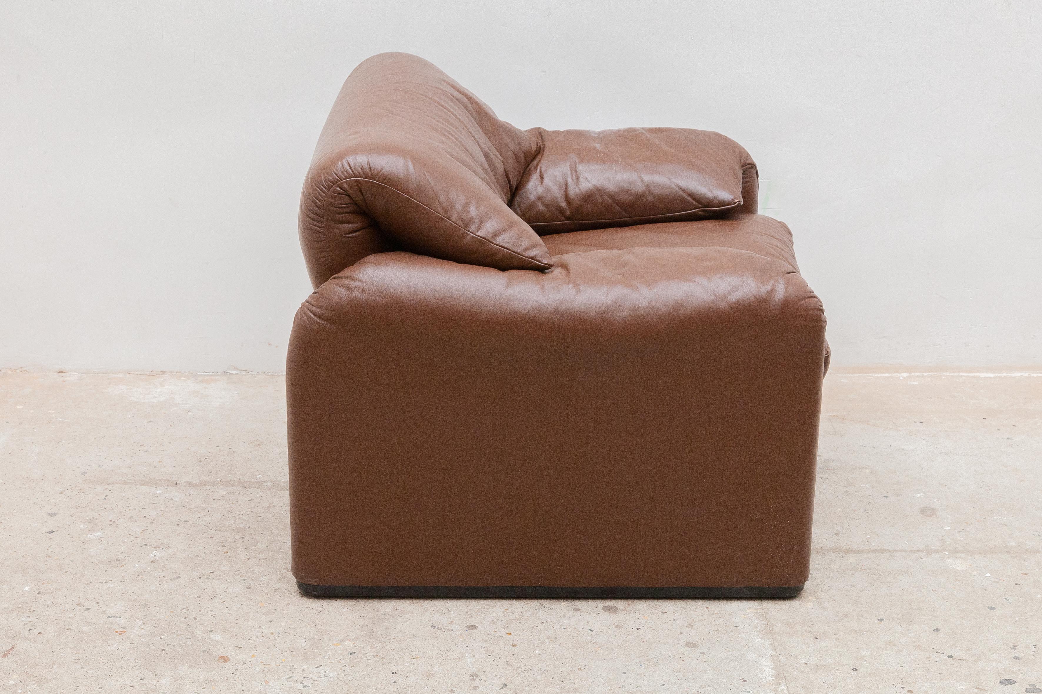 Mid-Century Modern Lounge Arm Chair Model 
