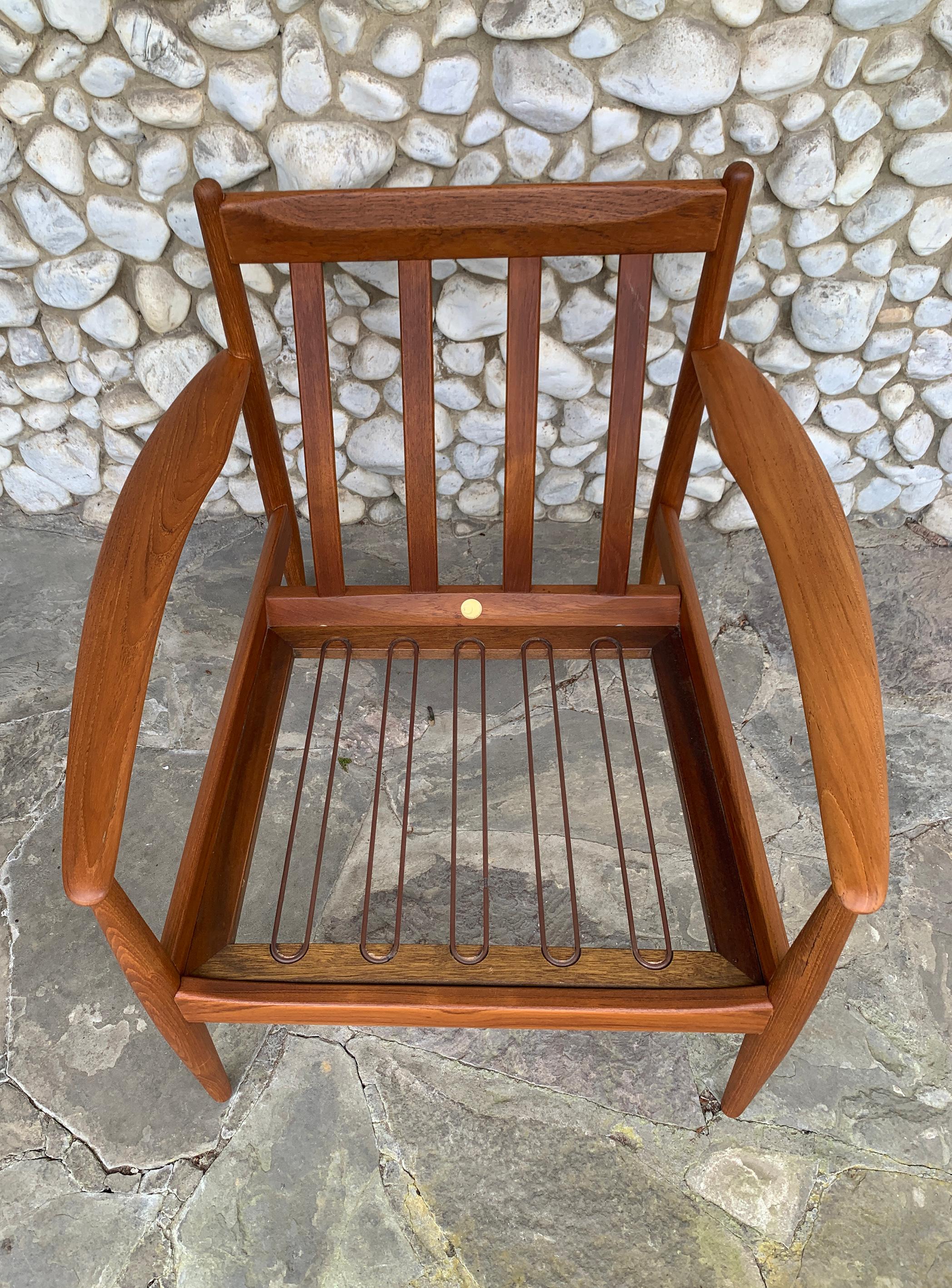 Lounge Chair 118 in Teak & Bouclé by Grete Jalk for France & Son, Denmark For Sale 5