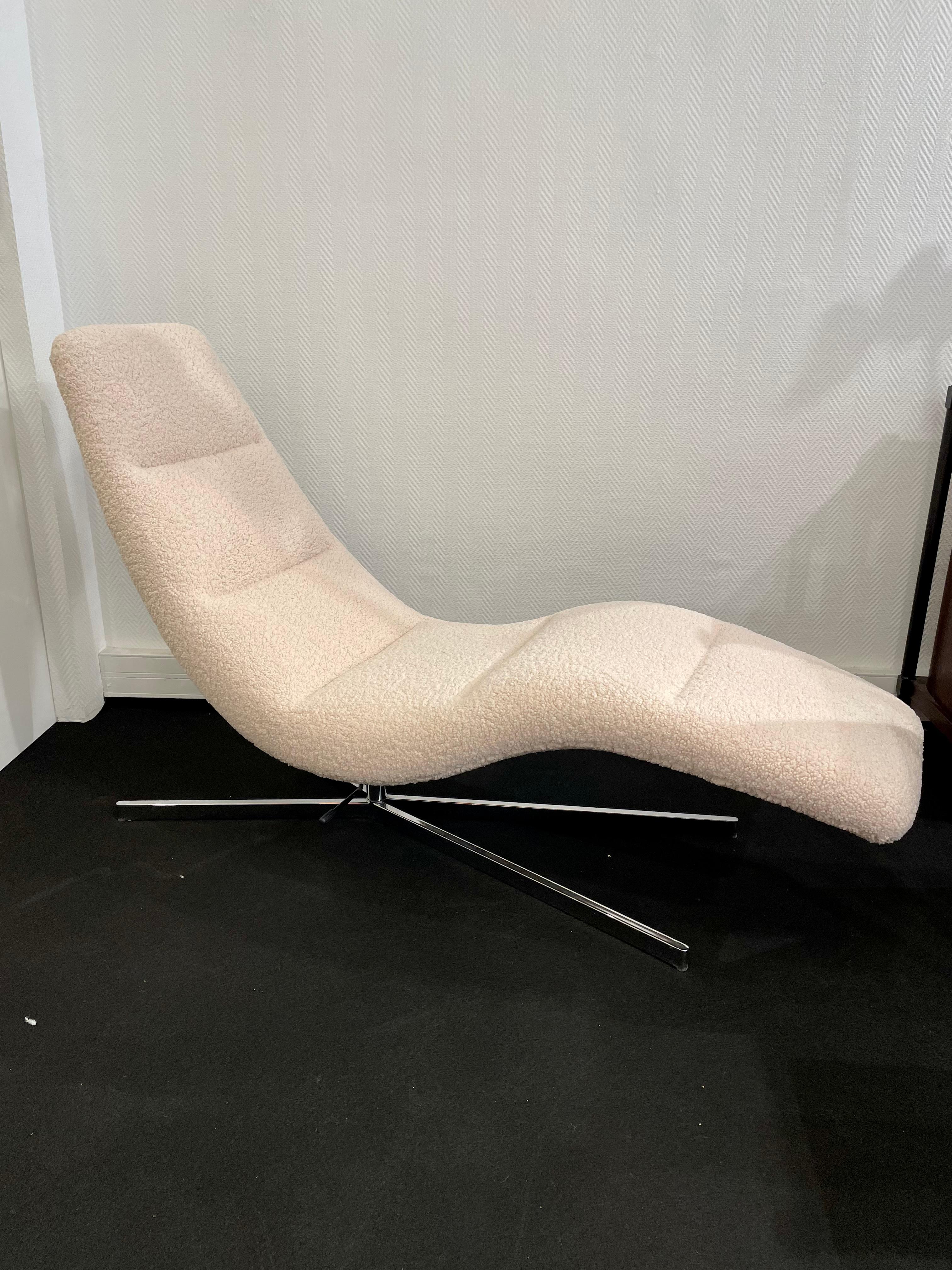 Chrome Lounge Chair 1990 -2000 For Sale