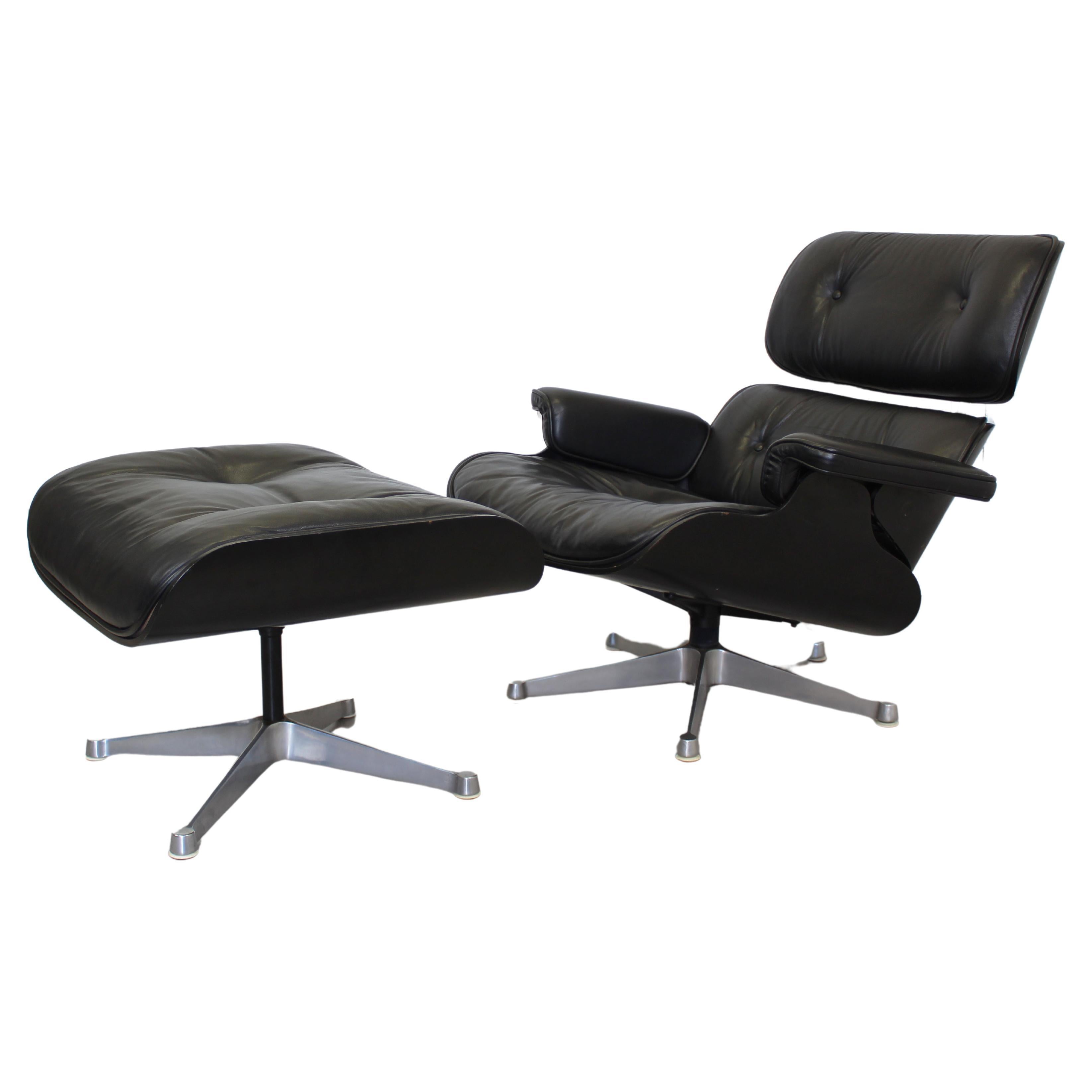 Lounge Chair 670 B 671 B ICF Charles and Ray Eames Poltrona