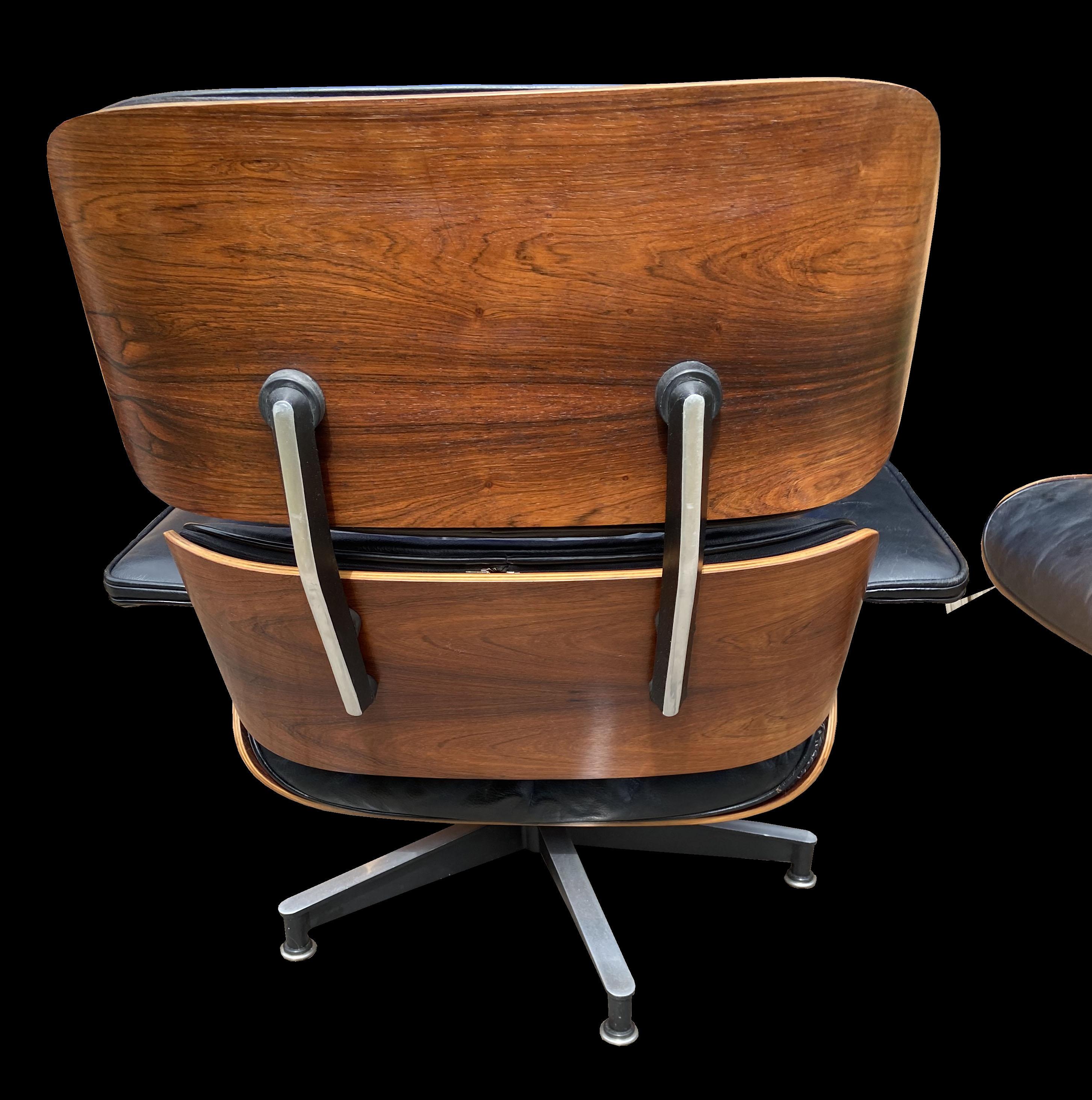 American Lounge Chair and Ottoman '670 & 671' by Charles and Ray Eames for Herman Miller