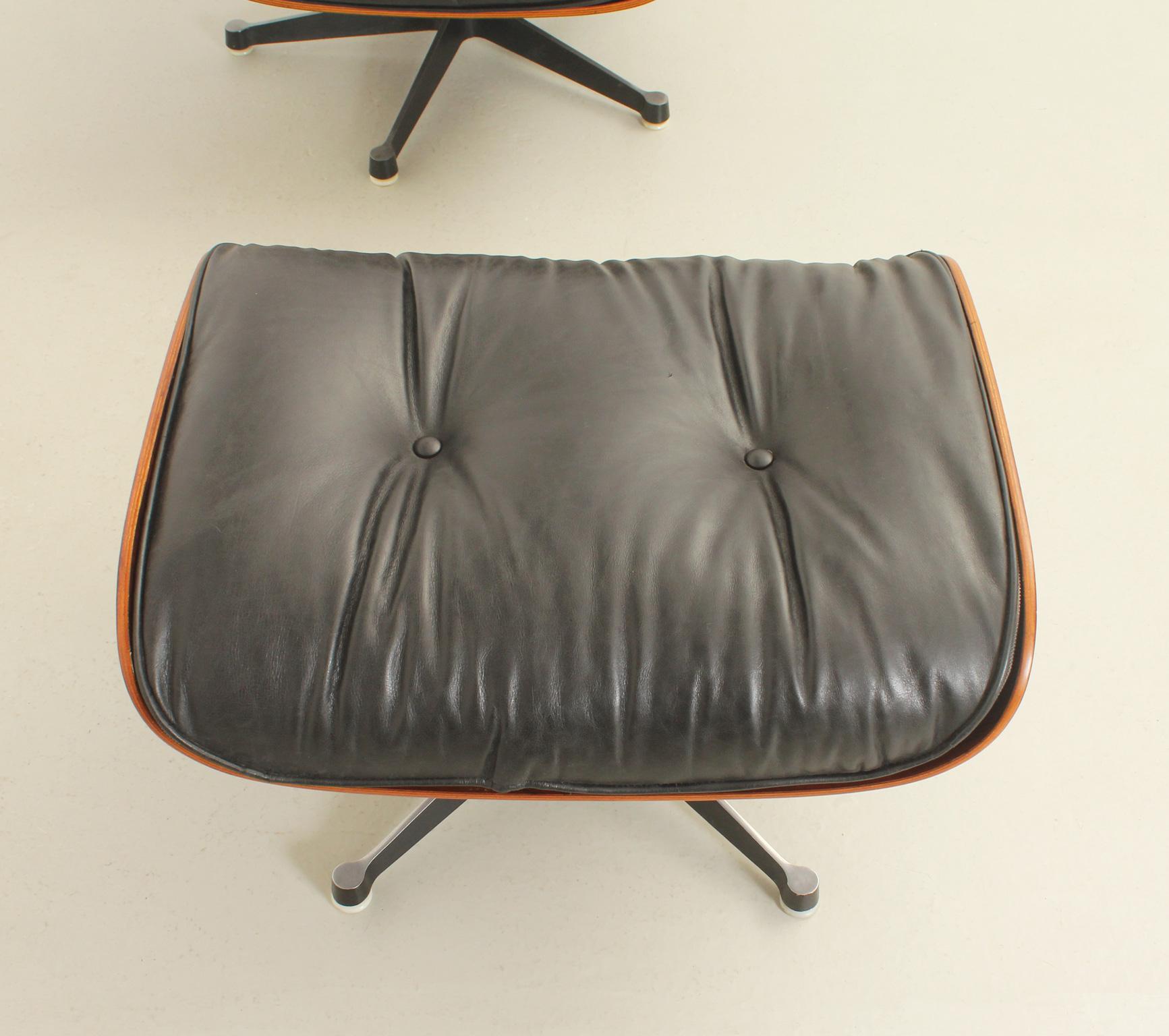 Lounge Chair and Ottoman by Charles and Ray Eames, 1960's 6