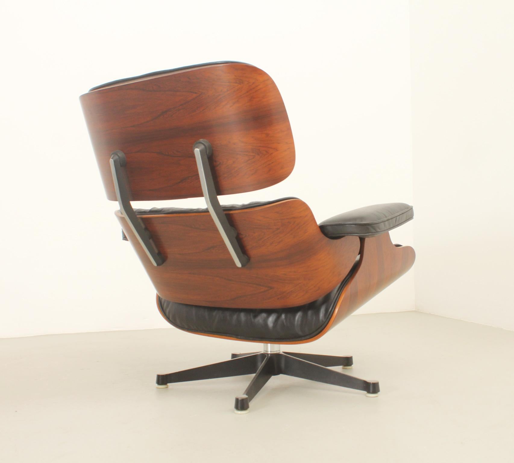 Lounge Chair and Ottoman by Charles and Ray Eames, 1960's 8