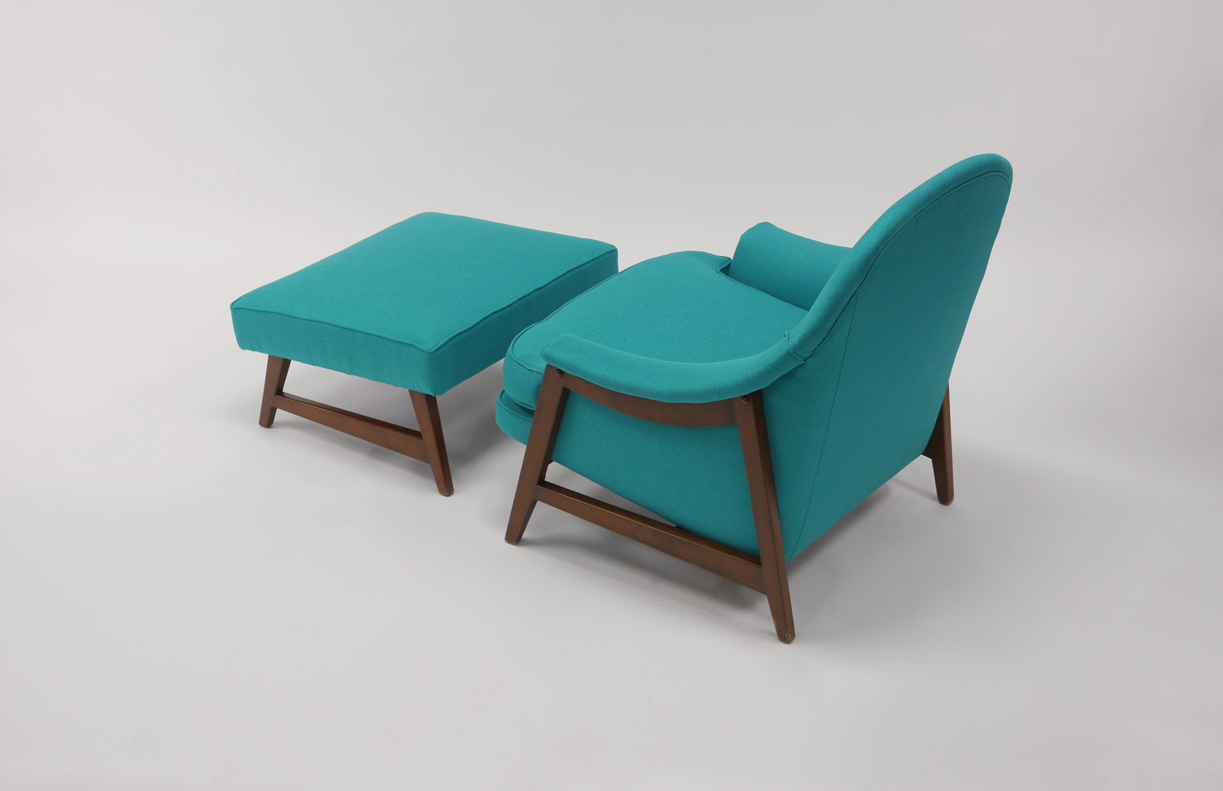 Mid-Century Modern Lounge Chair and Ottoman by Edward Wormley for Dunbar For Sale