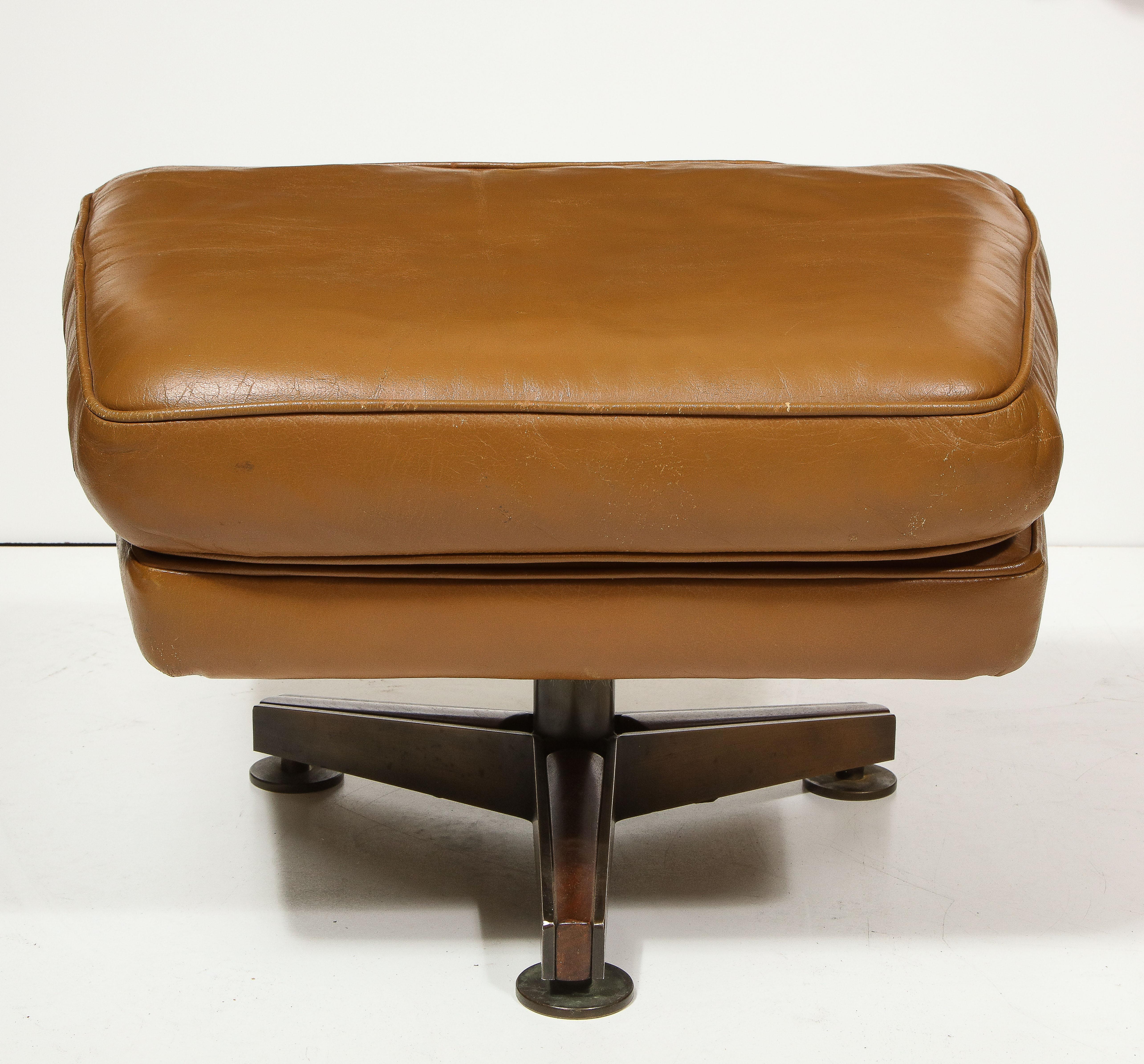 Loungesessel und Ottomane von Edward Wormley für Dunbar, Vereinigte Staaten, um 1980 im Angebot 7