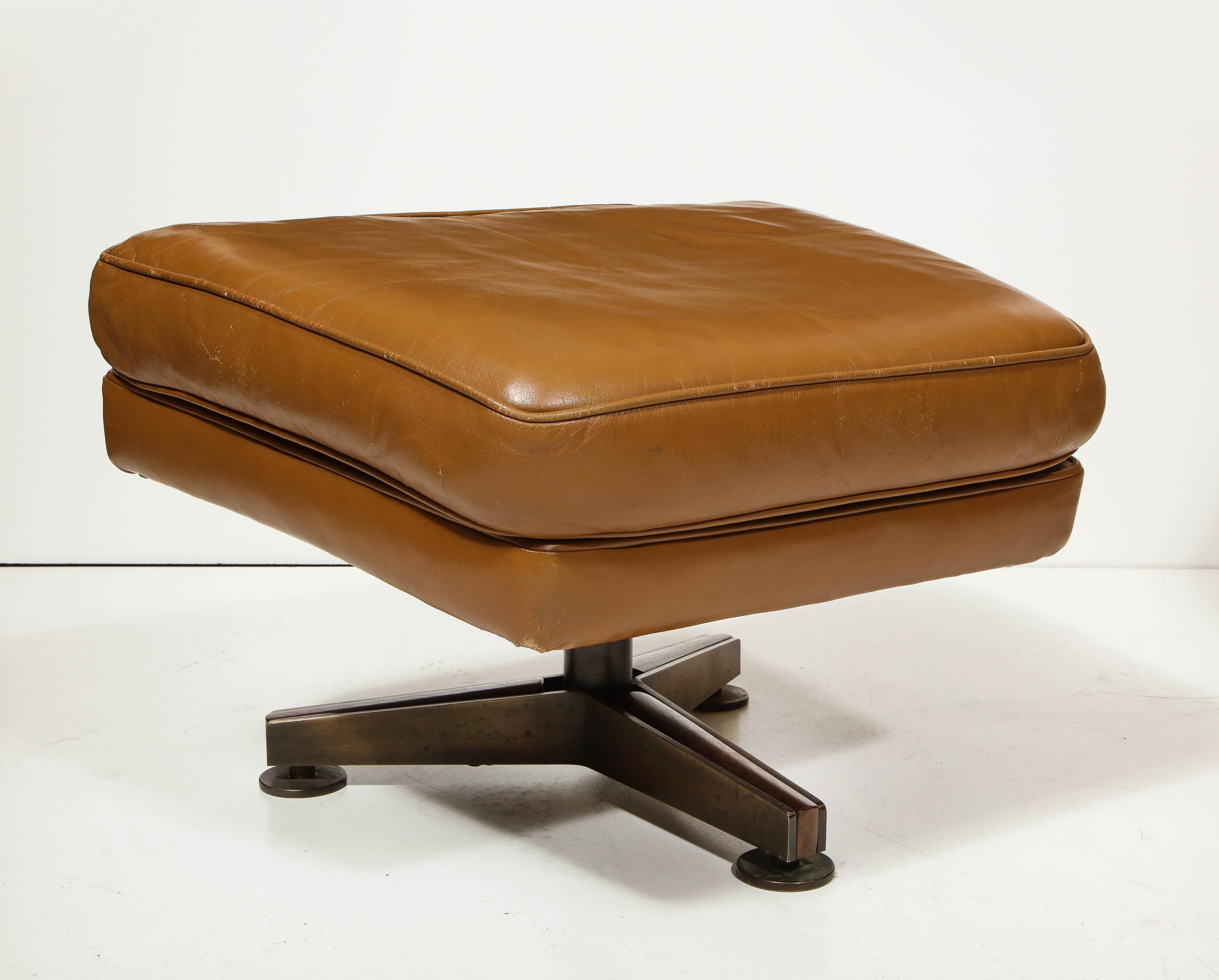 Loungesessel und Ottomane von Edward Wormley für Dunbar, Vereinigte Staaten, um 1980 im Angebot 8