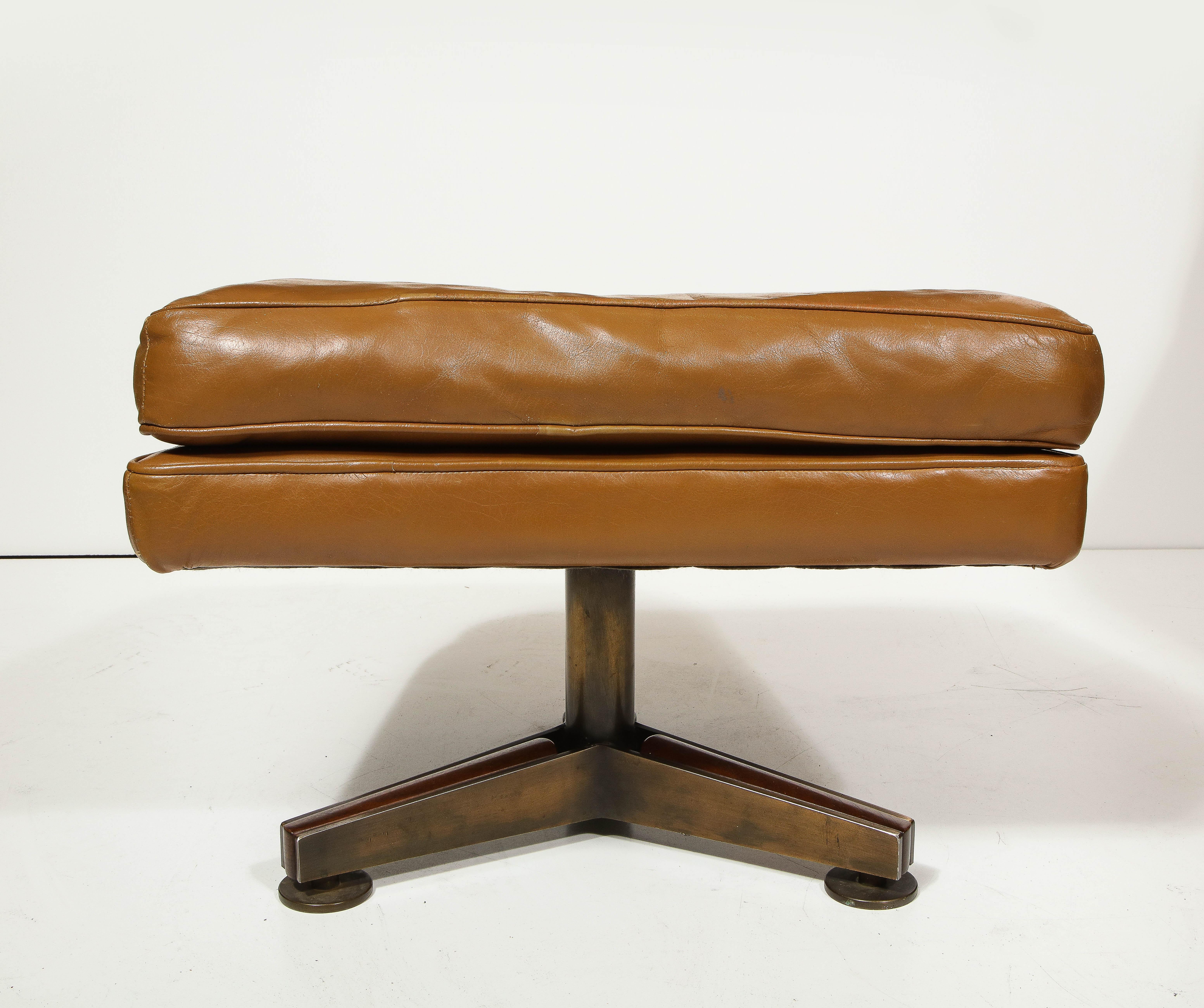 Loungesessel und Ottomane von Edward Wormley für Dunbar, Vereinigte Staaten, um 1980 im Angebot 9