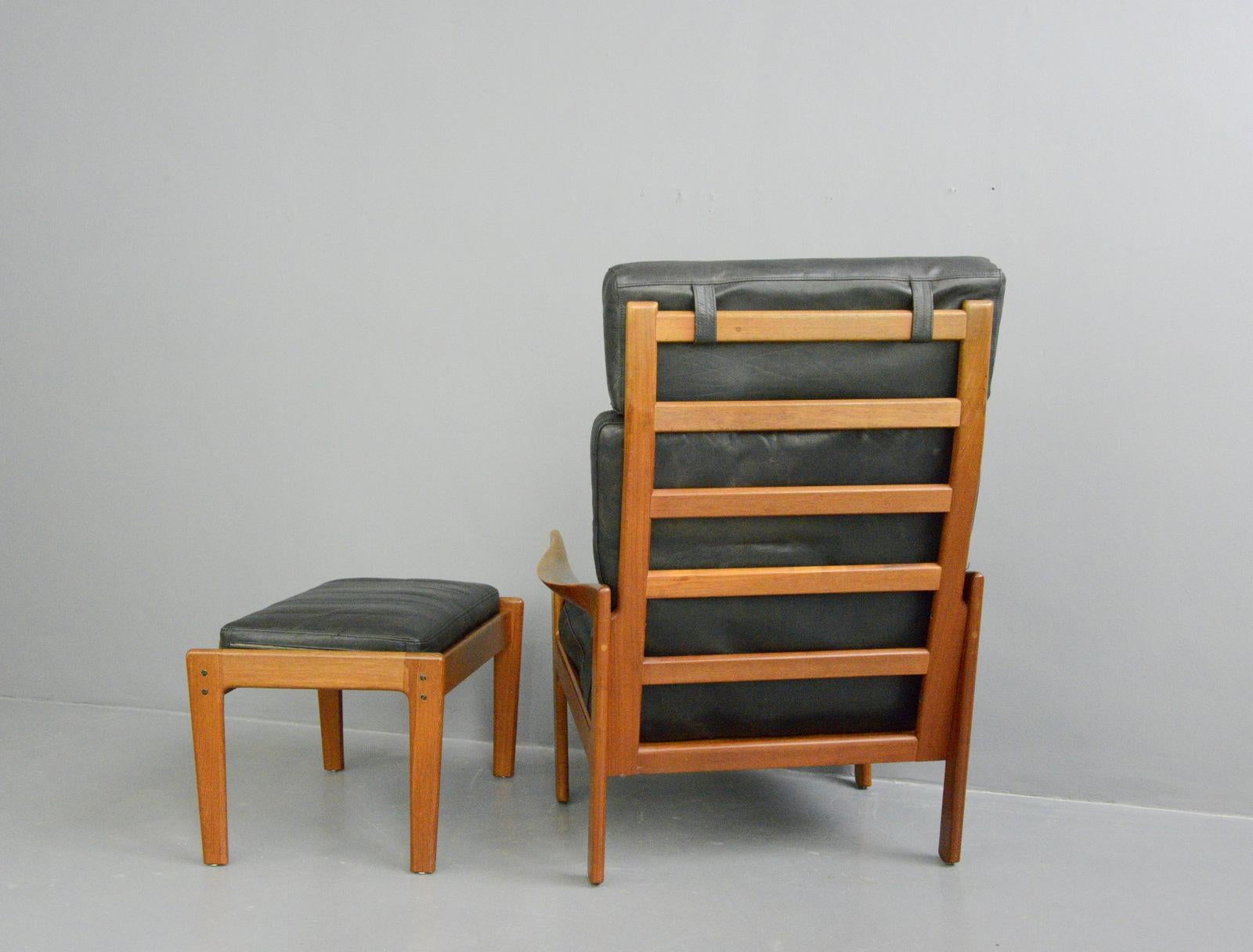 Scandinavian Modern Lounge Chair and Ottoman by Illum Wikkelsø, circa 1960s