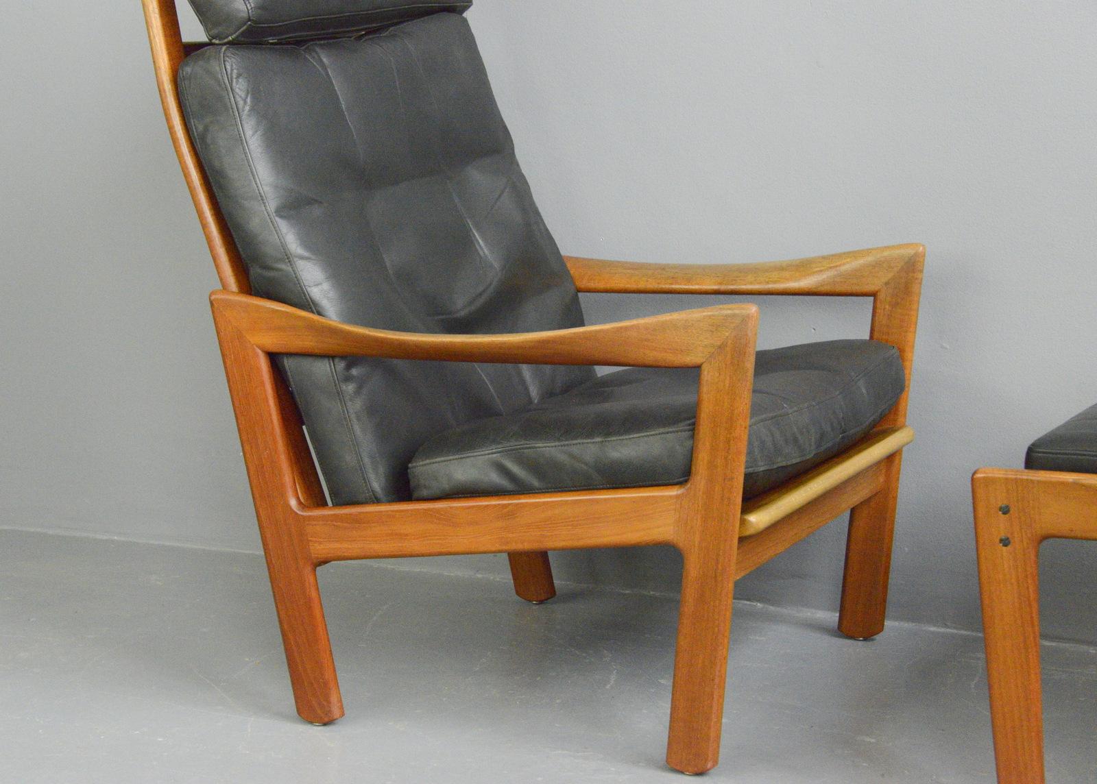 Mid-20th Century Lounge Chair and Ottoman by Illum Wikkelsø, circa 1960s