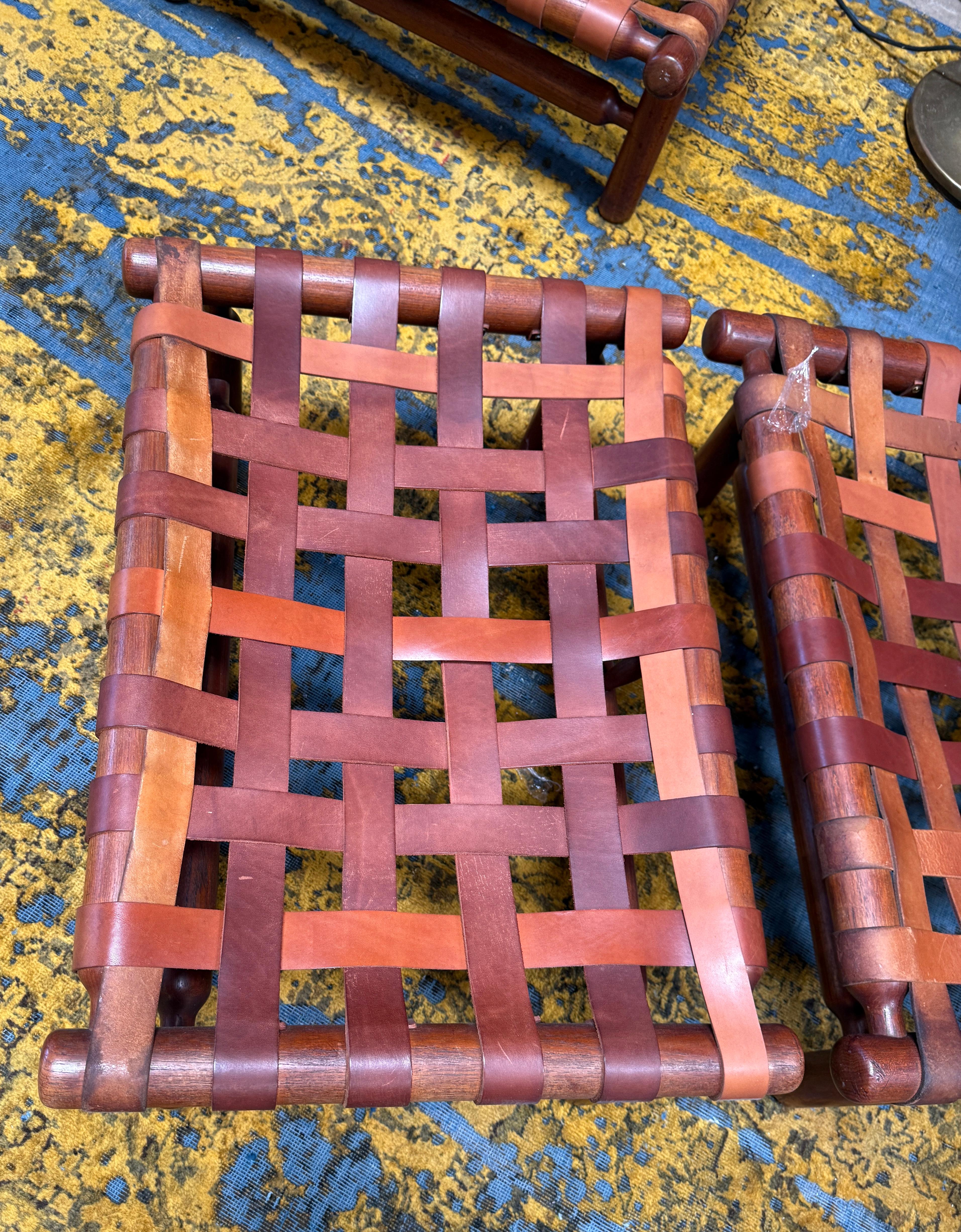 Lounge Chair and Ottoman by Ilmari Tapiovaara for Paolo Arnaboldi, 1970s In Good Condition For Sale In Los Angeles, CA