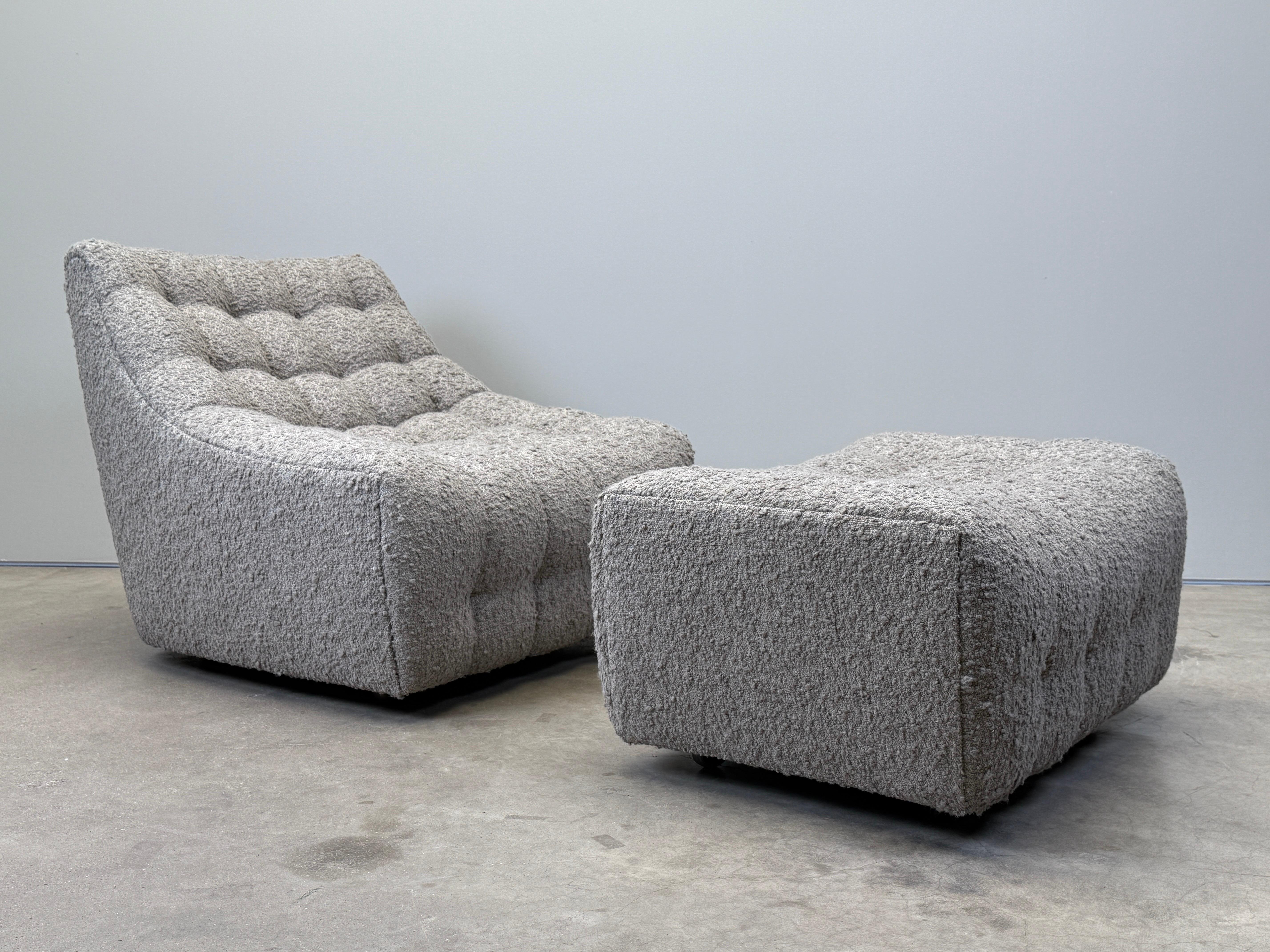 Lounge Chair and Ottoman by Milo Baughman For Sale 6