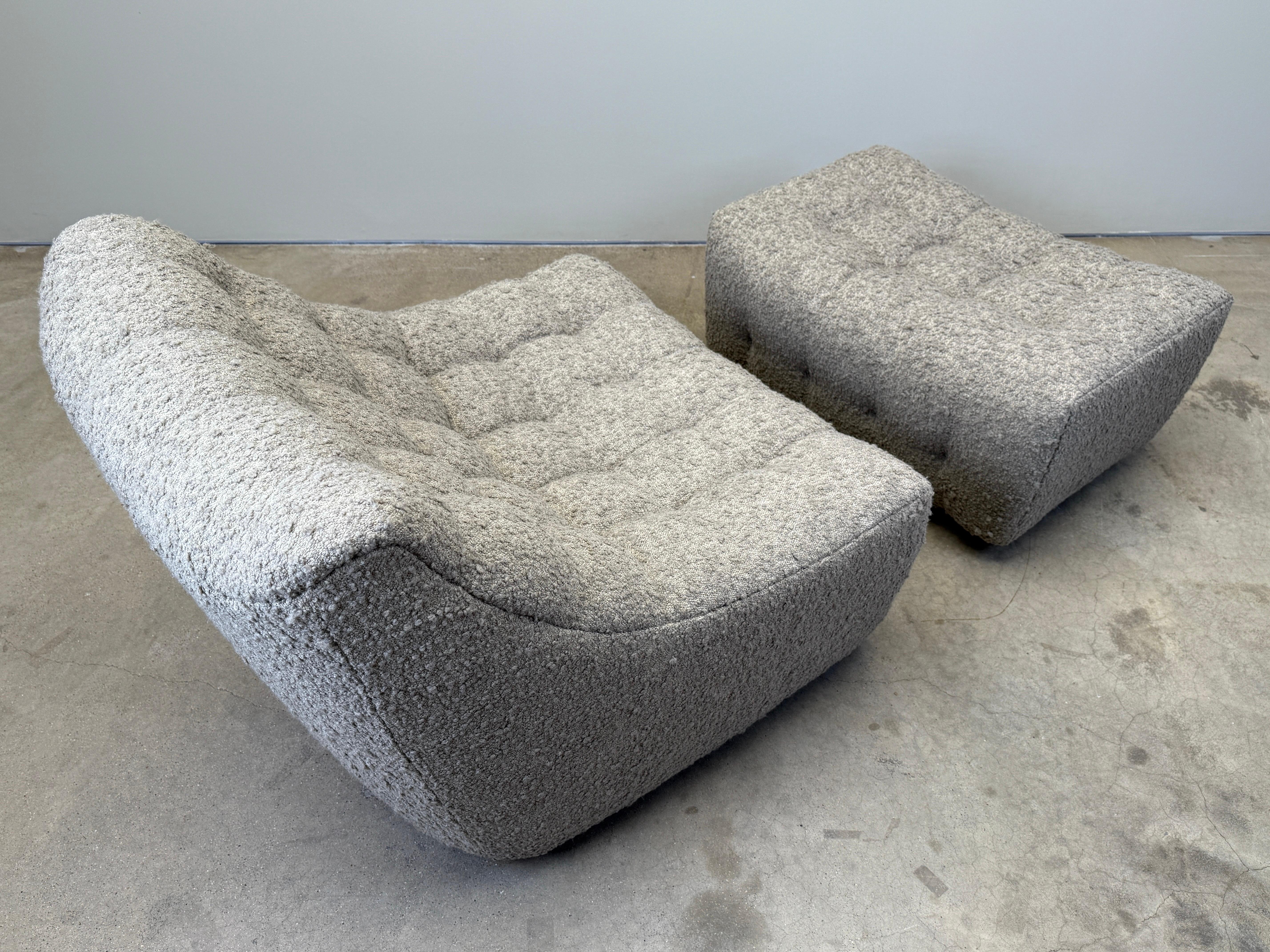 Lounge Chair and Ottoman by Milo Baughman For Sale 14