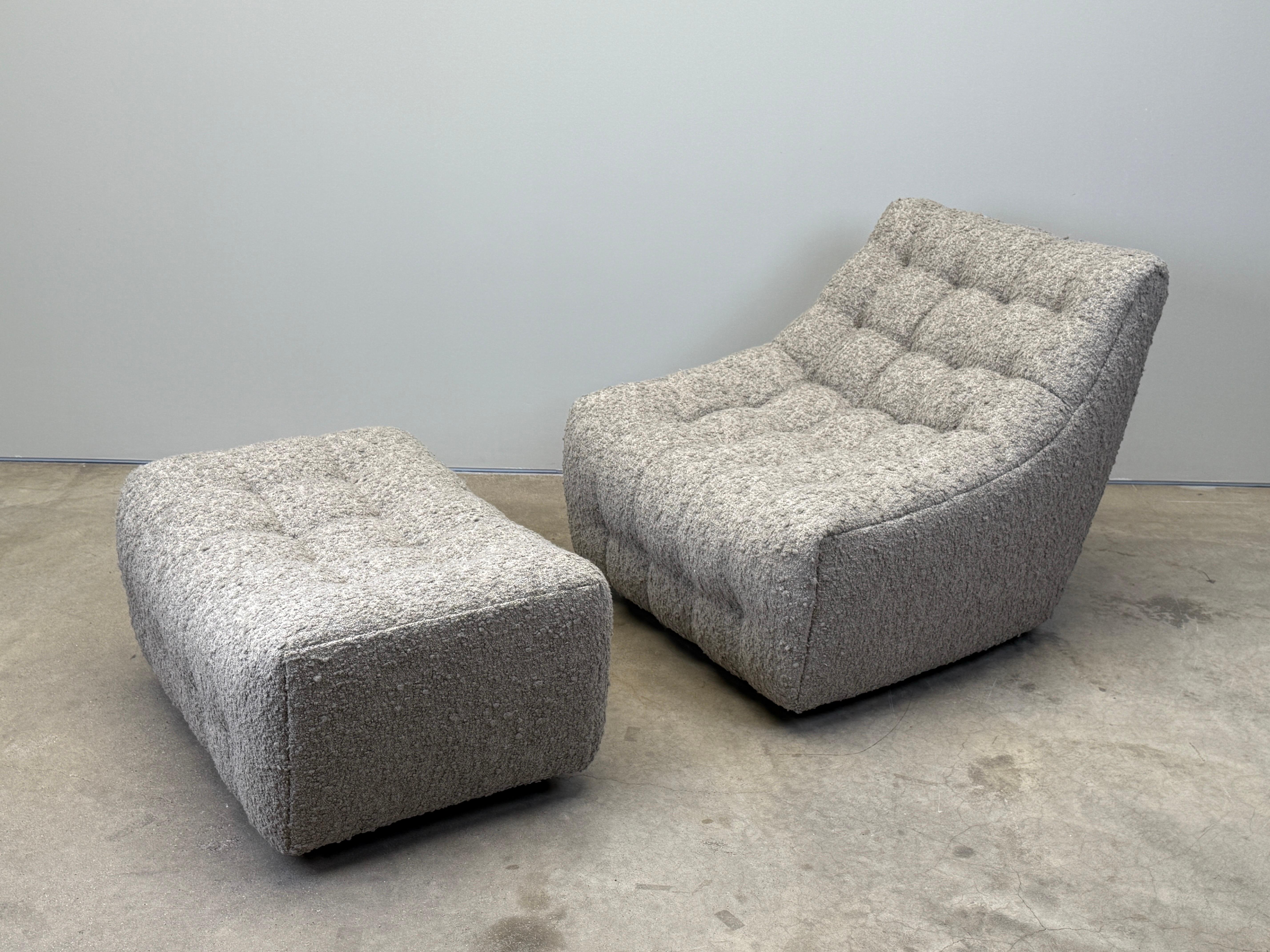 Lounge Chair and Ottoman by Milo Baughman In Good Condition For Sale In Dallas, TX