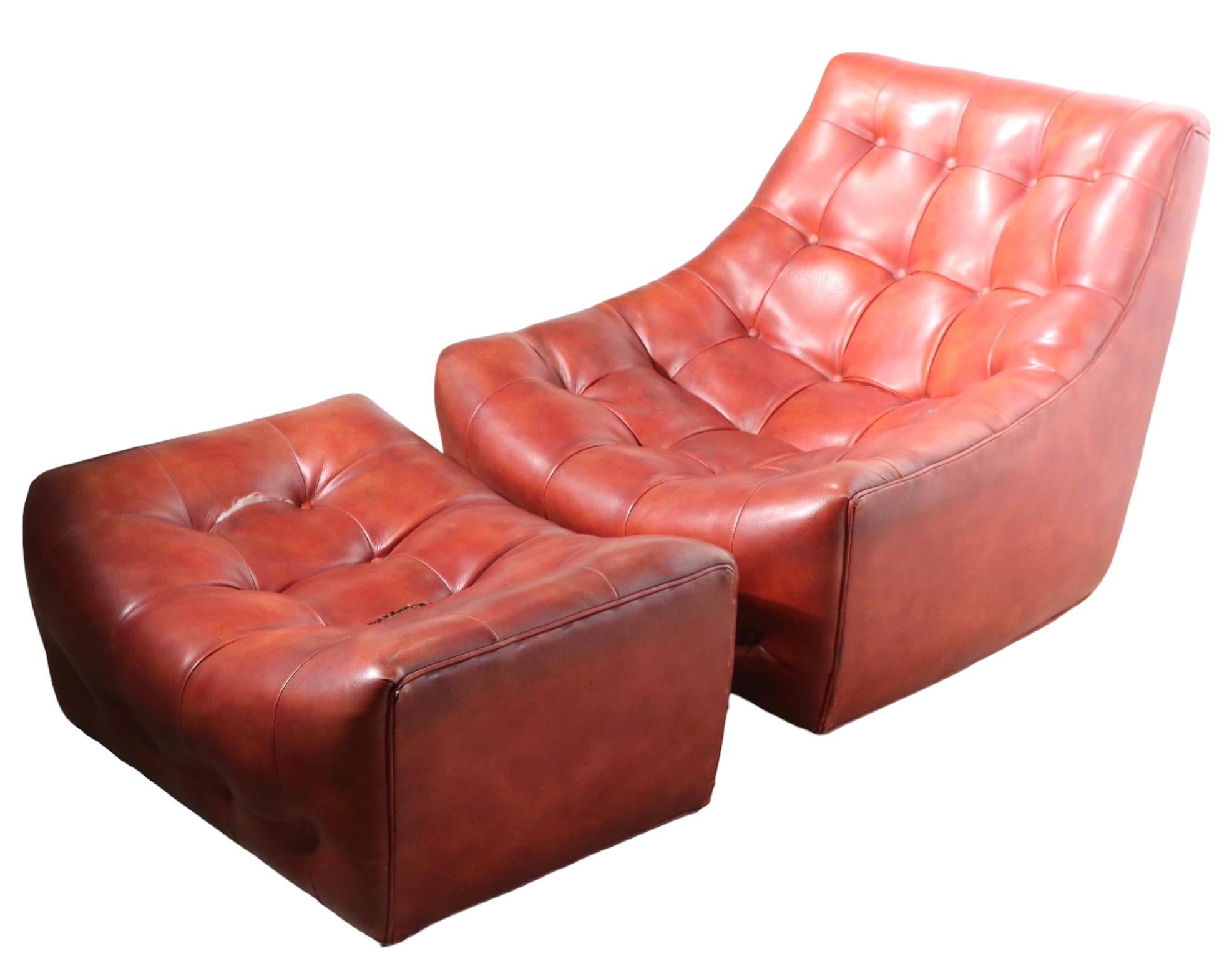 Mid-Century Modern Lounge Chair and Ottoman by Milo Baughman for Thayer Coggin circa 1970s For Sale