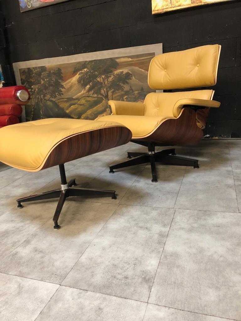 Lounge Chair and Ottoman Charles Eames 1