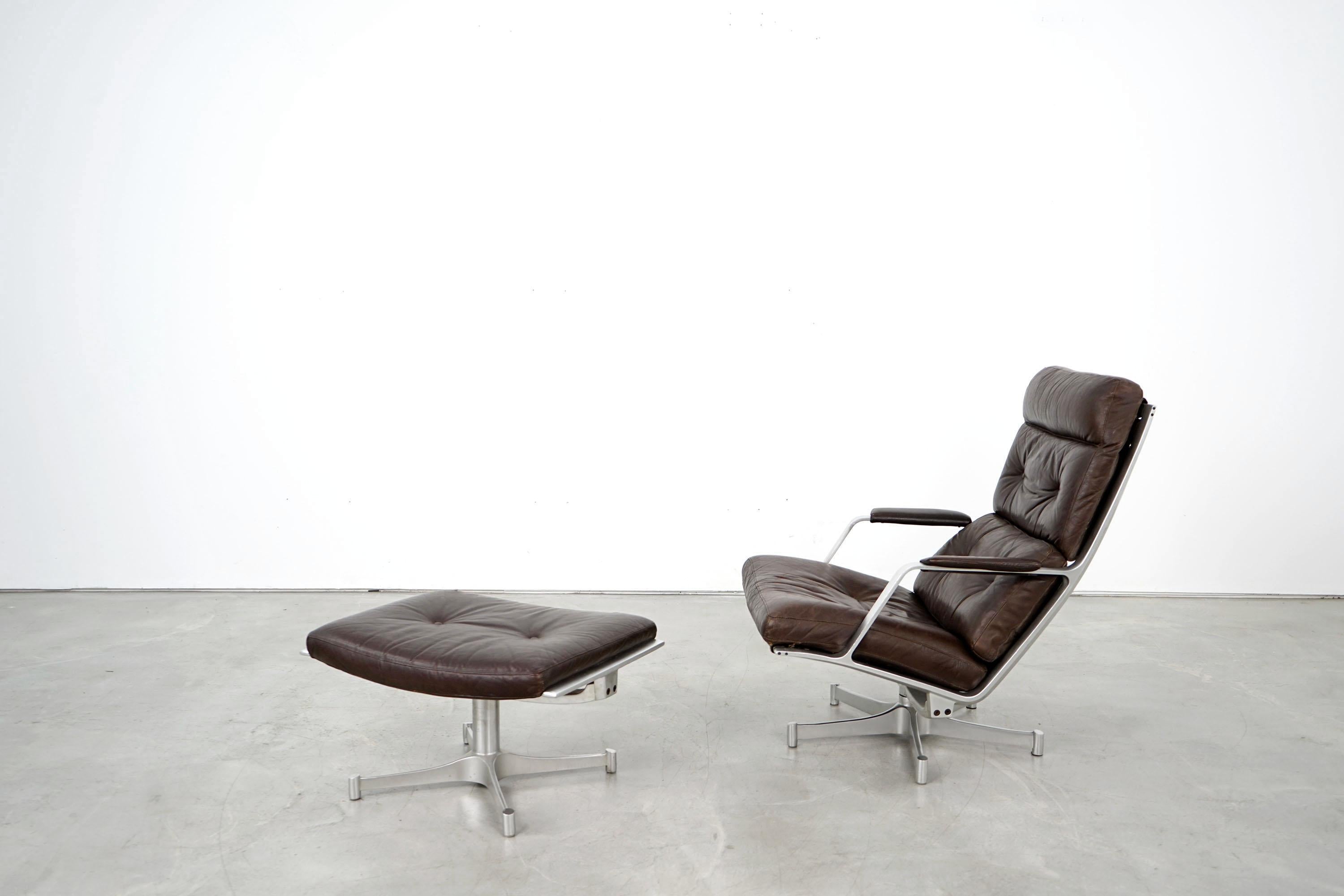 Elegant lounge chair and ottoman by Preben Fabricius and Jørgen Kastholm for Kill International. The model FK 85 with leather upholstery dates back to the 1960s and was produced in Germany. Over time, the leather has developed a wonderful patina.