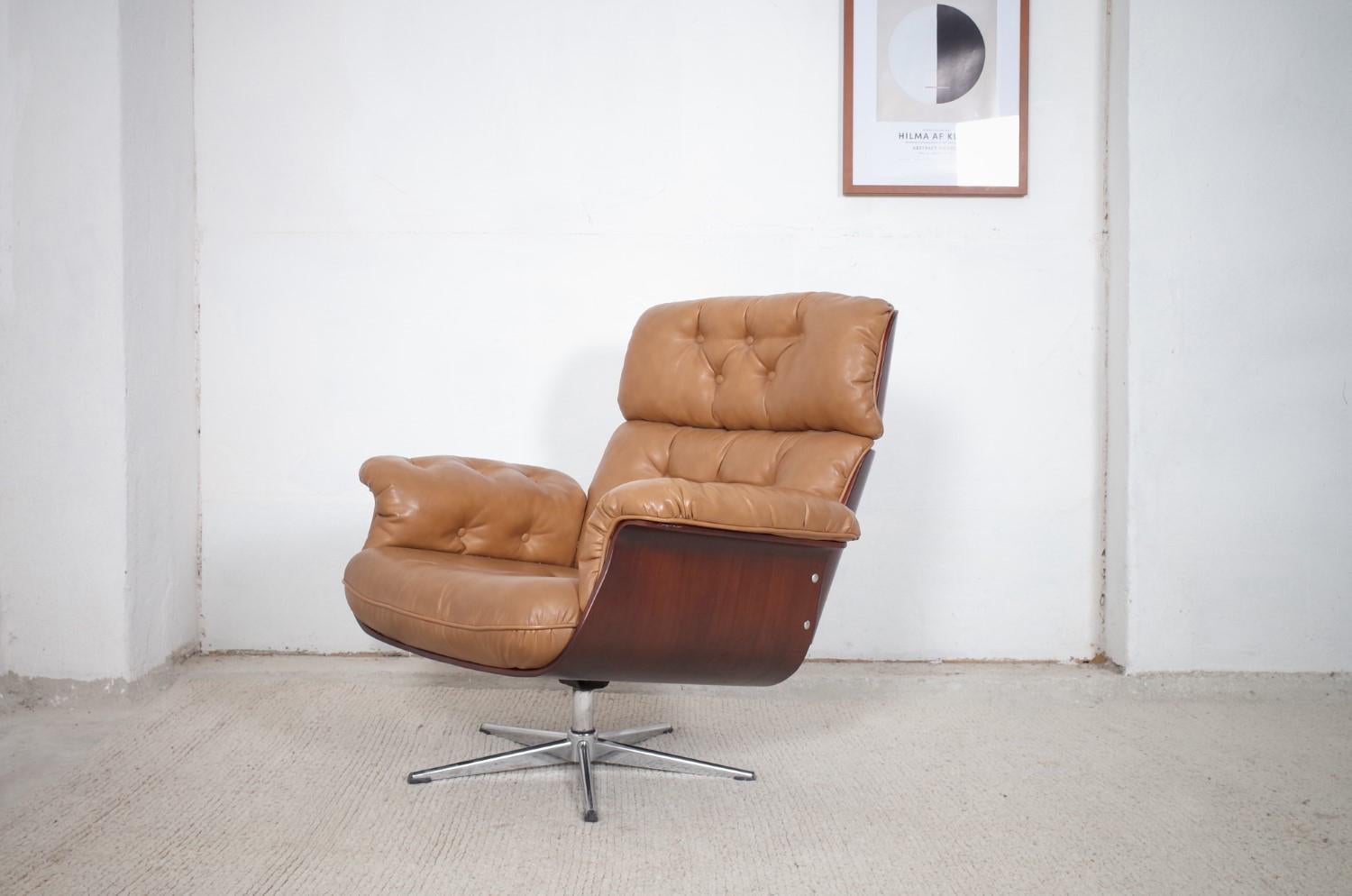 Lounge Chair Attributed to Martin Stoll for Stoll Giroflex, 1960s For Sale 2