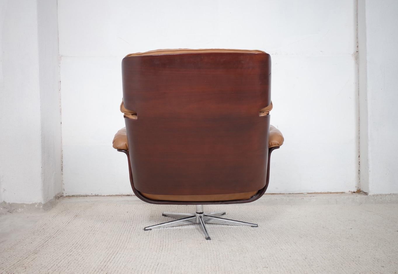 Swiss Lounge Chair Attributed to Martin Stoll for Stoll Giroflex, 1960s For Sale