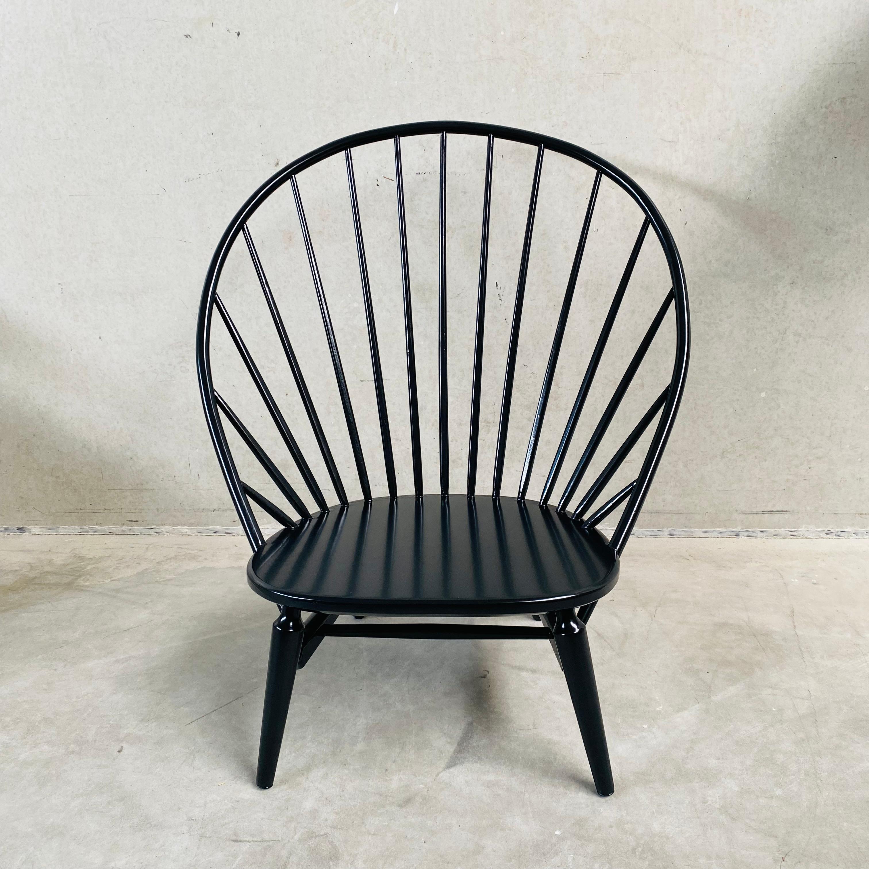 Mid-20th Century Lounge Chair “Bågen” by Sven Engström & Gunnar Myrstrand for Nässjö Stolfabrik For Sale