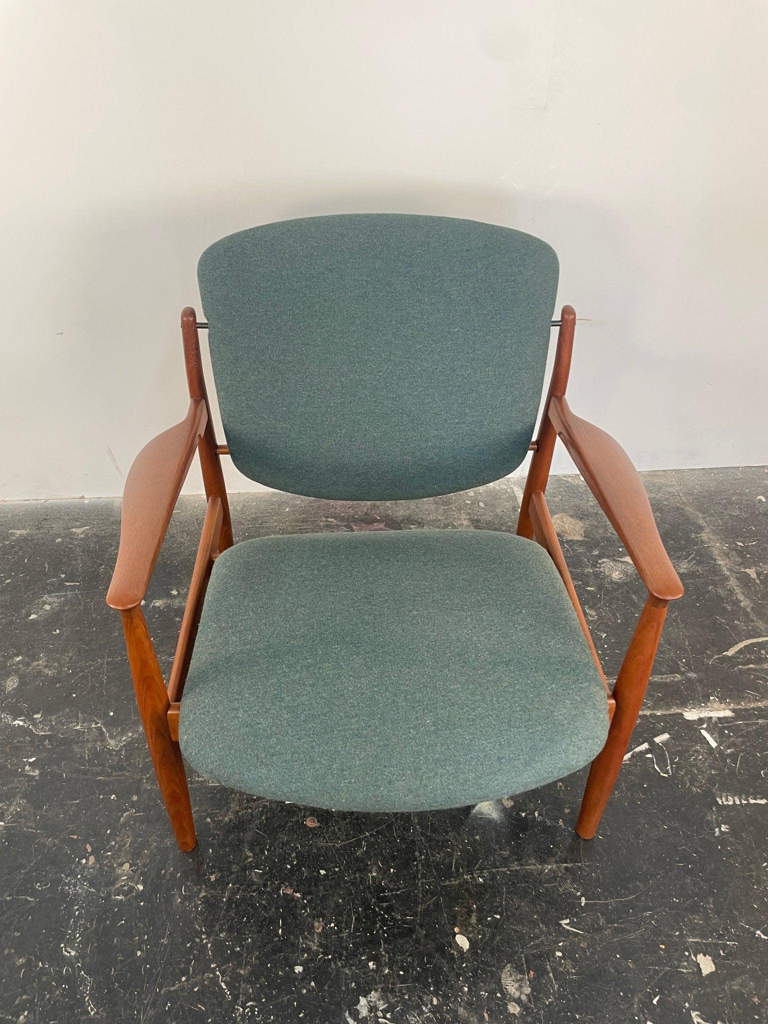 Loungesessel bu Finn Juhl, Modell 136, Loungesessel für France & Son im Angebot 9