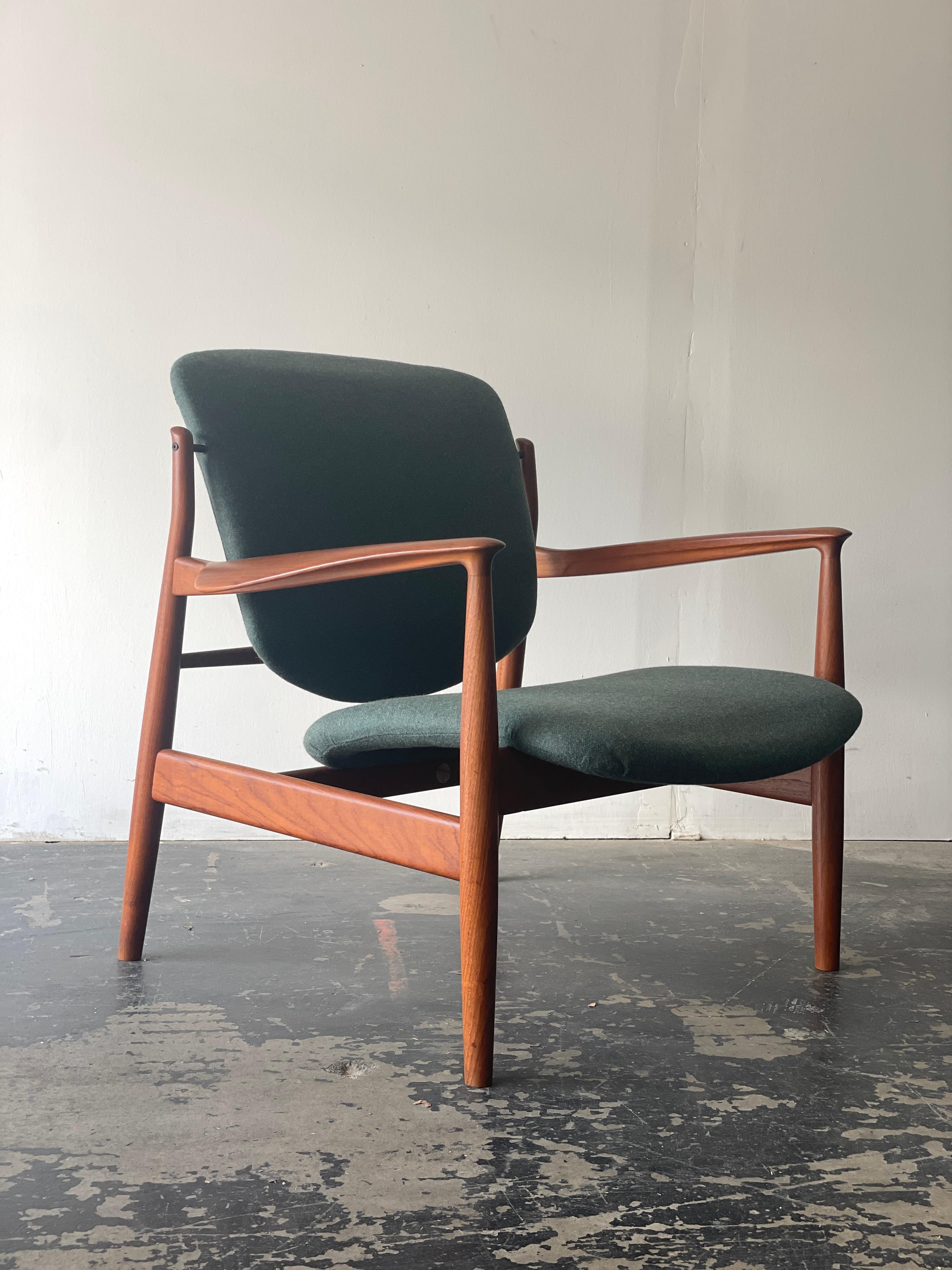 Loungesessel bu Finn Juhl, Modell 136, Loungesessel für France & Son im Angebot 1