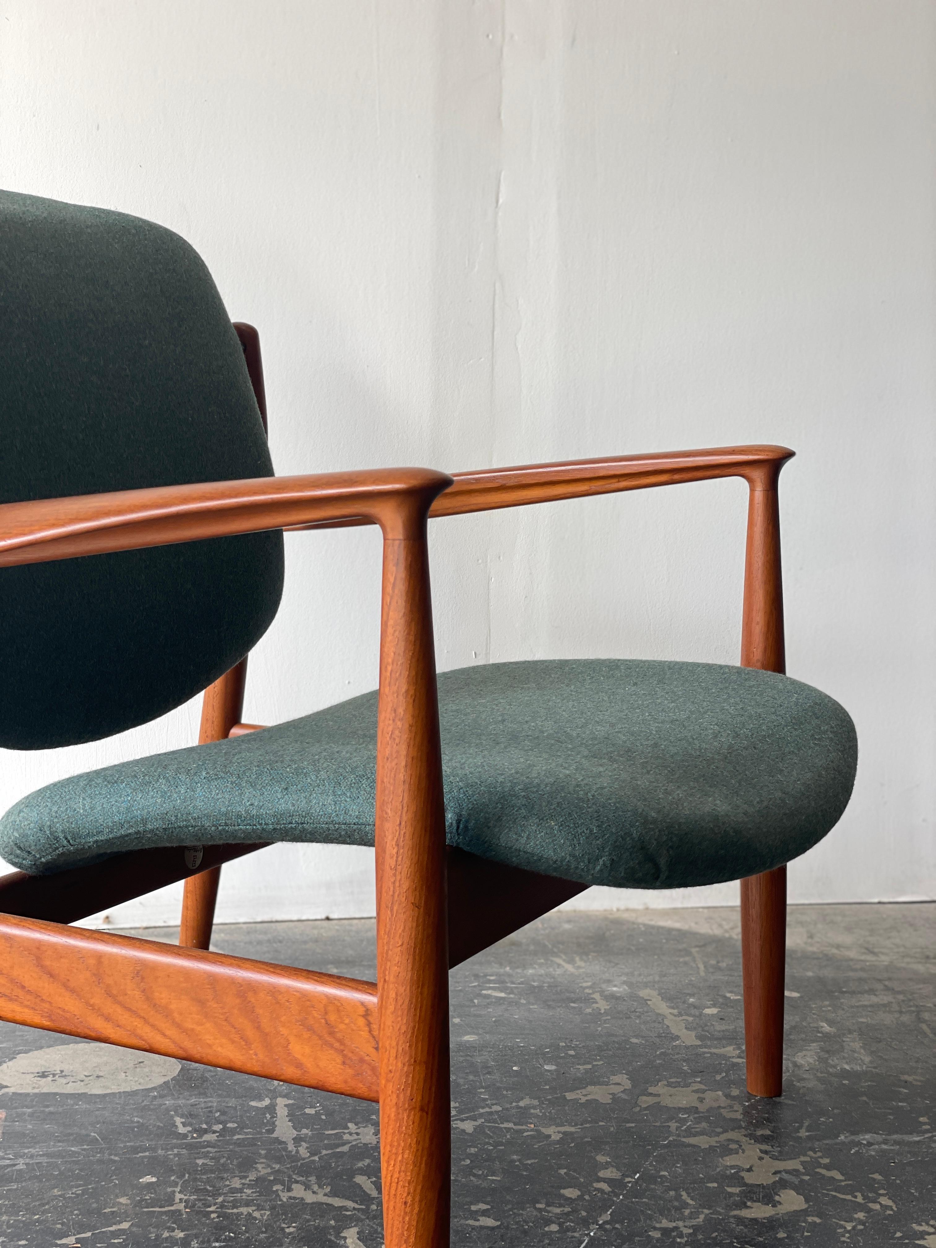 Loungesessel bu Finn Juhl, Modell 136, Loungesessel für France & Son im Angebot 3