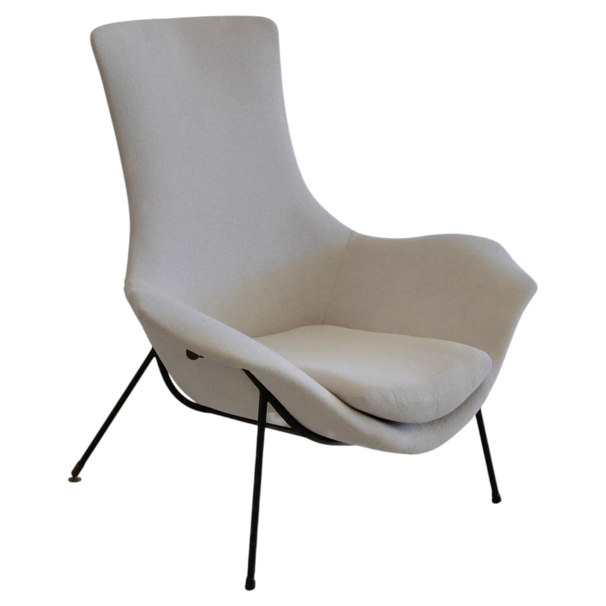Lounge Chair by Augusto BOZZI for SAPORITI 1954. For Sale