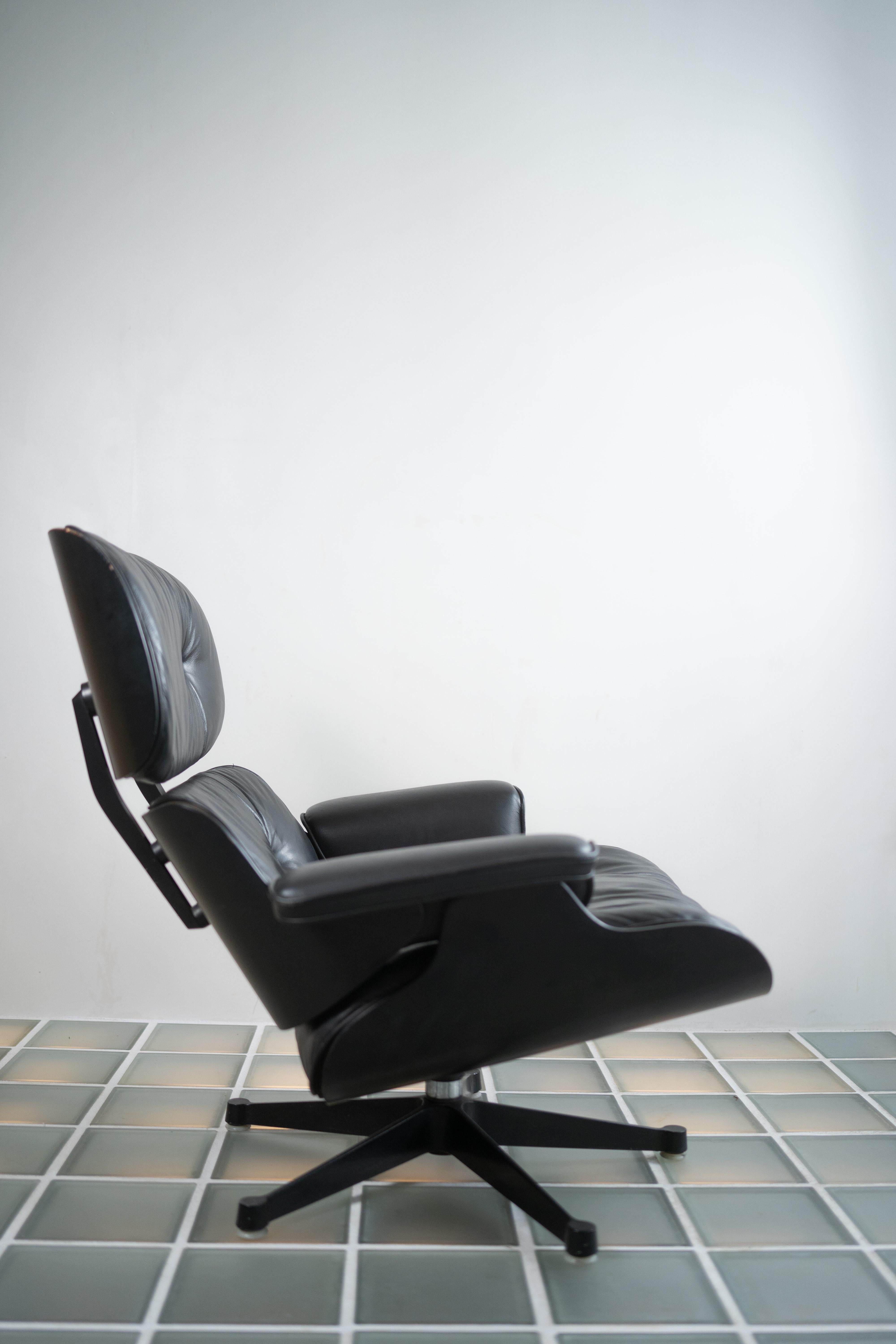 Lounge Chair von Charles und Ray Eames für Herman Miller (Ende des 20. Jahrhunderts)