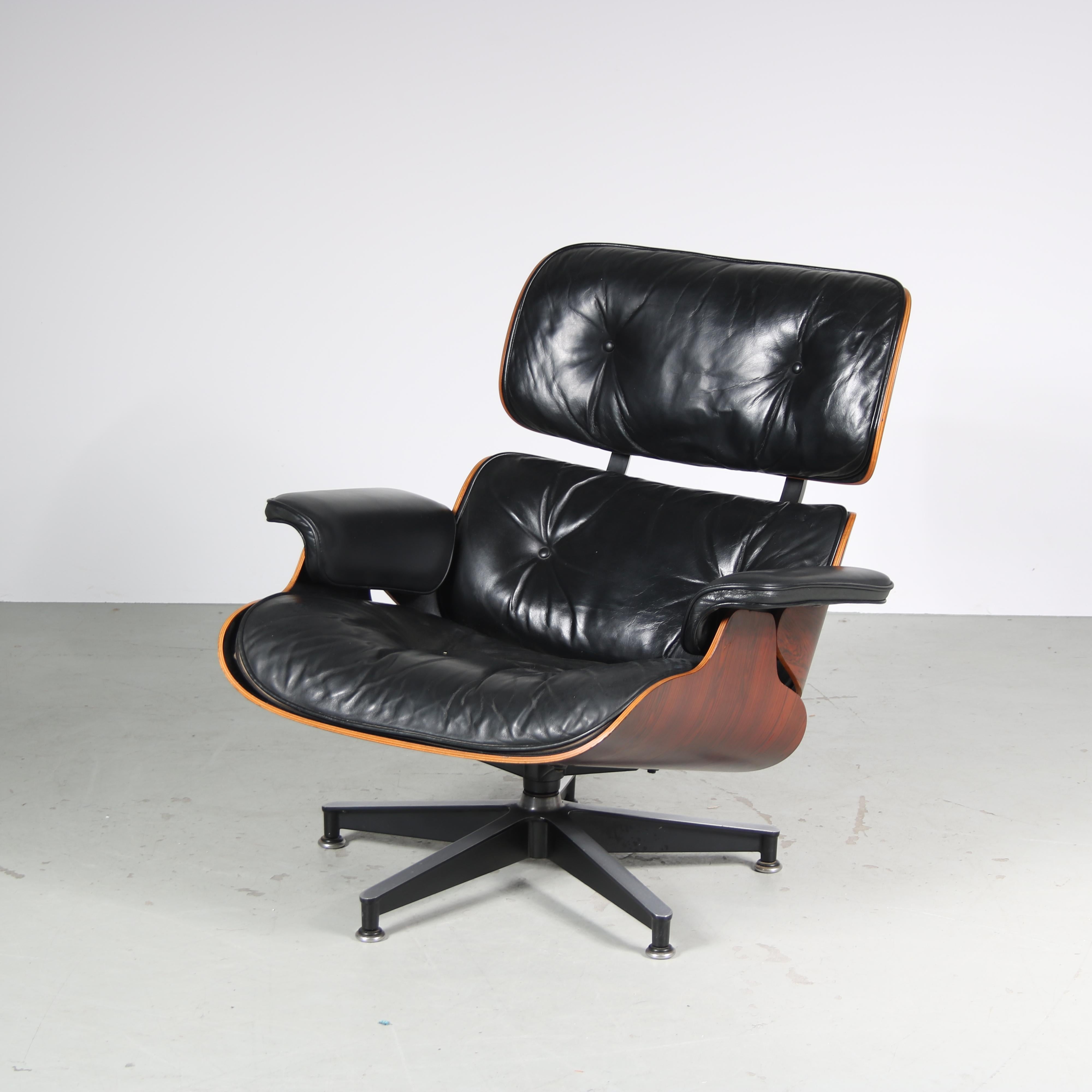 American 20th Century Lounge Chair by Charles & Ray Eames for Herman Miller, USA
