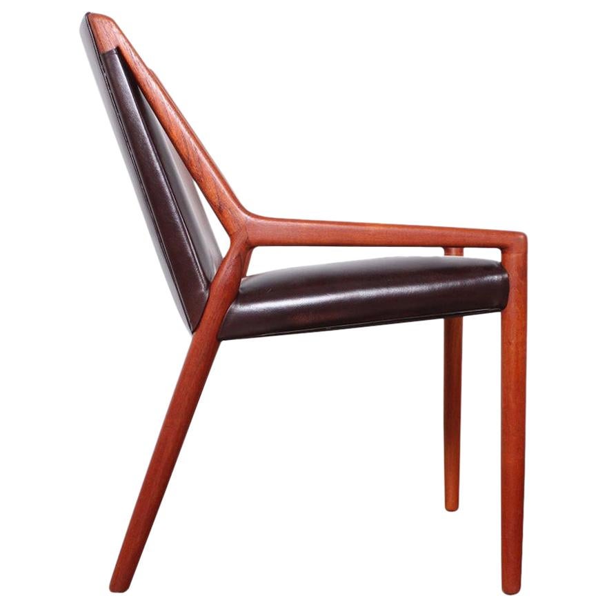 Lounge Chair by Ejner Larsen and Axel Bender Madsen for Willy Beck For Sale